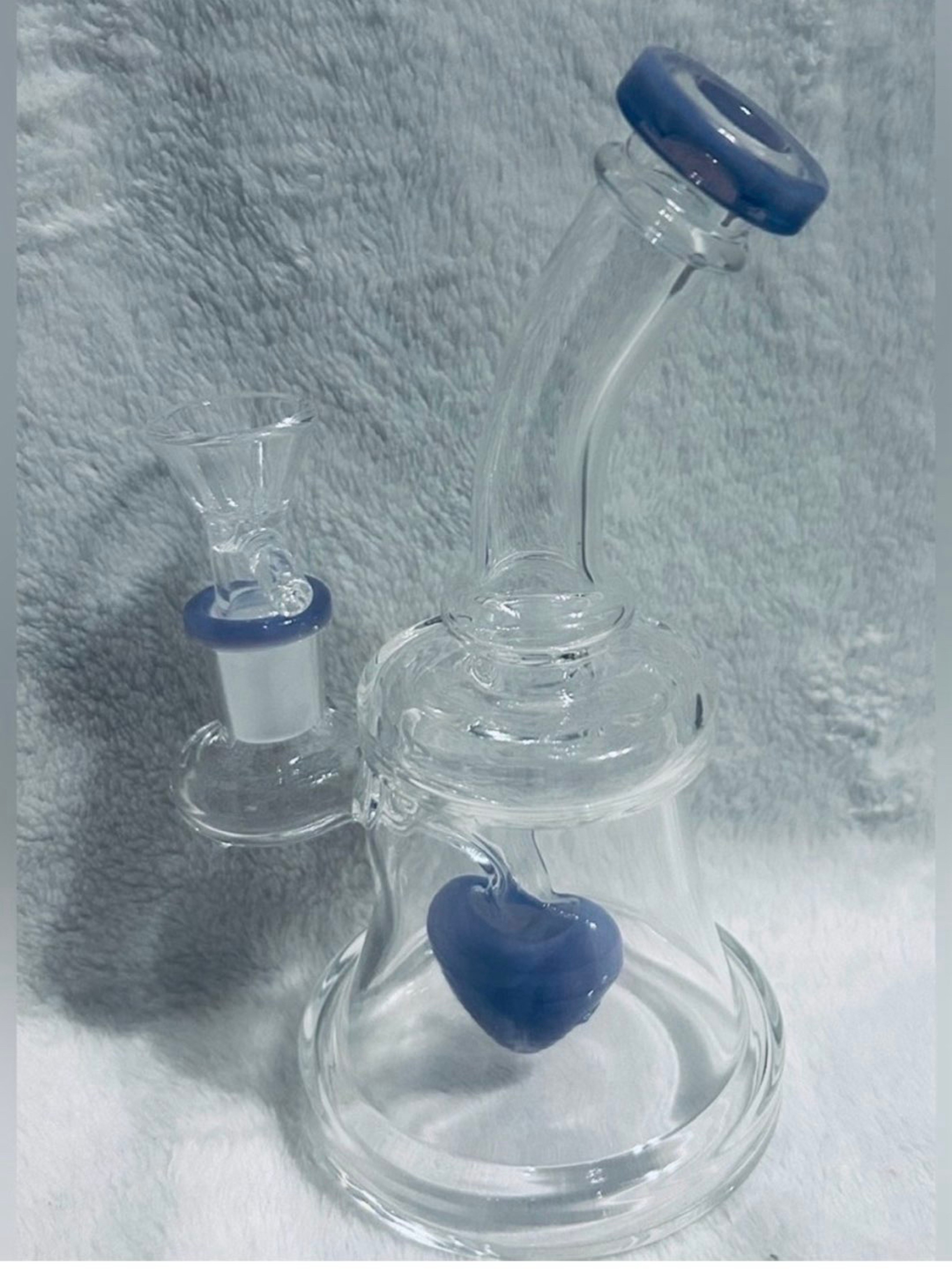 Glass bong with Heart 💜 percolator image 0
