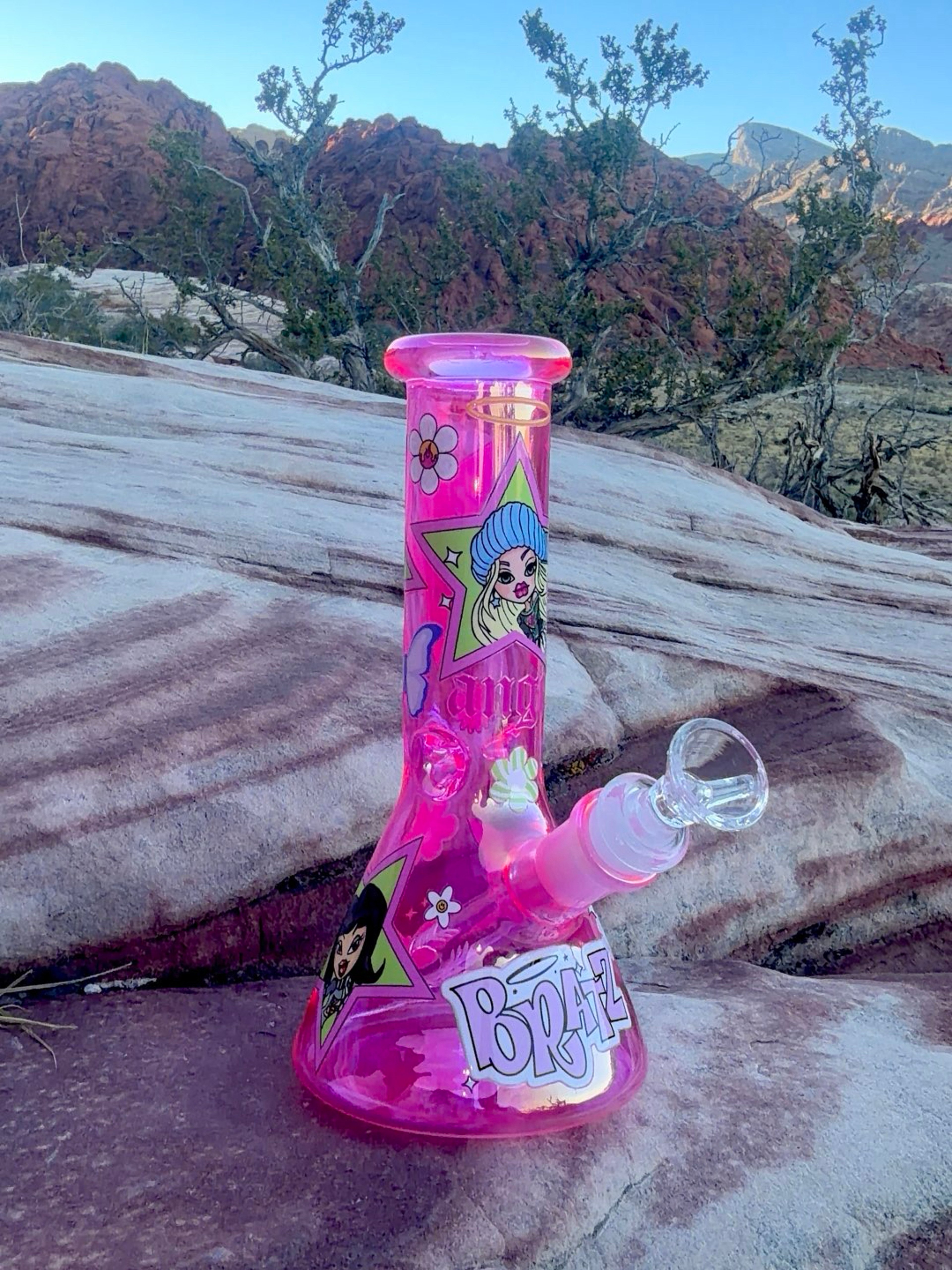 Preview pic of Bratz Pink Bong