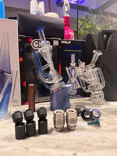 Preview pic of Puffco | Storm Peak Pro 3dxl