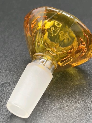 Preview pic of 14mm LARGE DIAMOND Glass Bong Bowl Slide