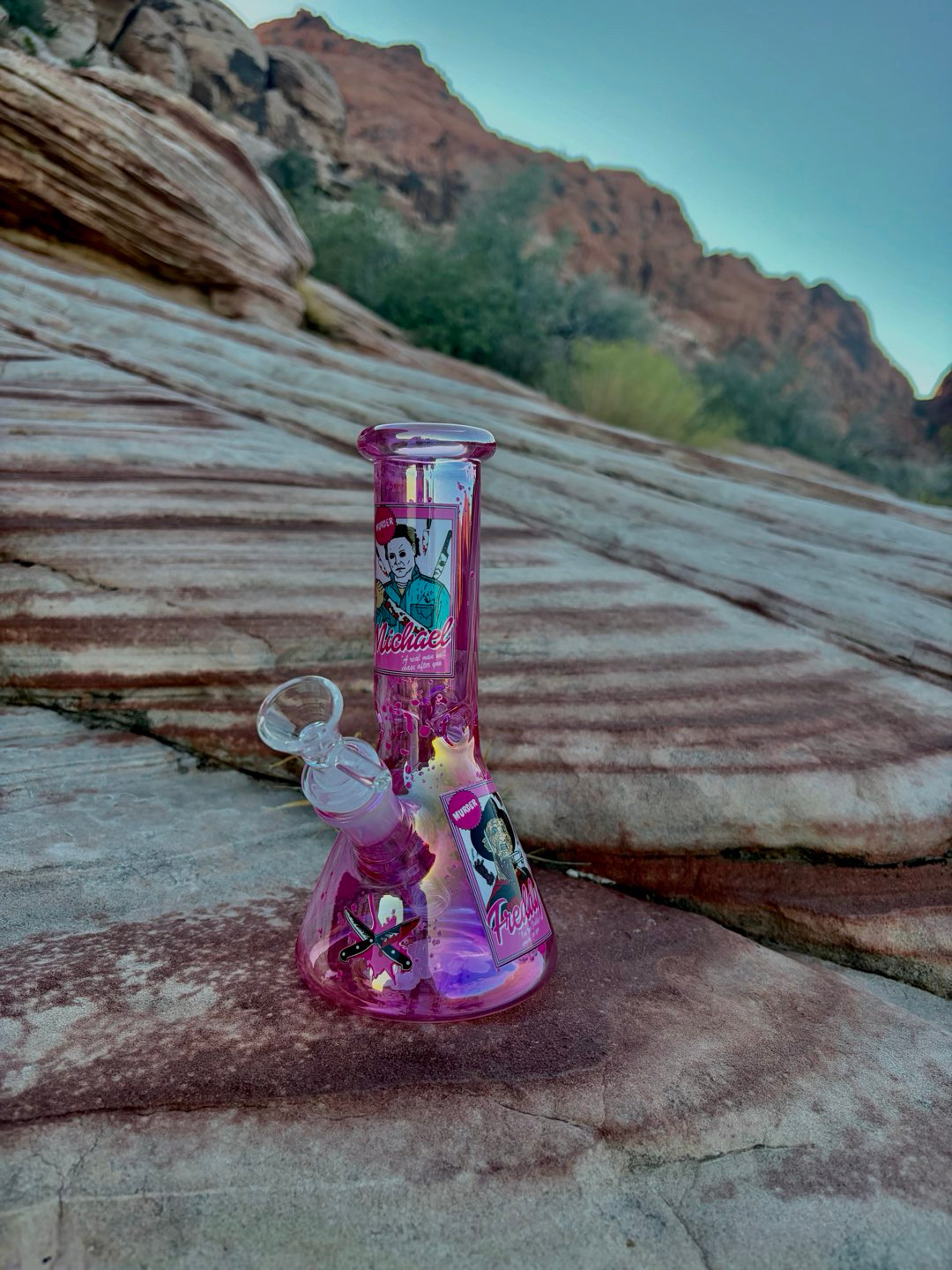 Preview pic of Slashers Pink Bong