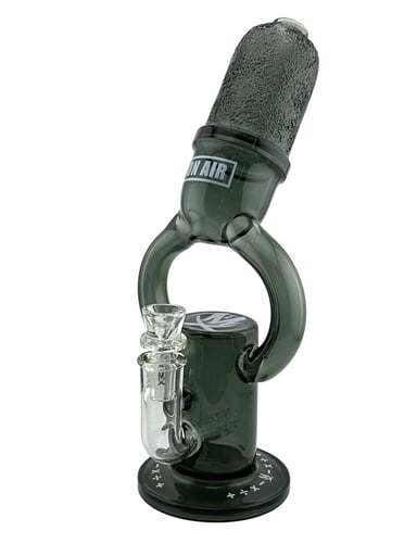 Preview pic of BRAND NEW OLD SKOOL MICROPHONE RIG
