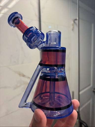 Preview pic of Ferri glass dual drain dragoon