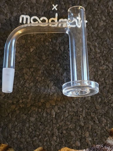 Preview pic of Bear Quartz 10mm Tower