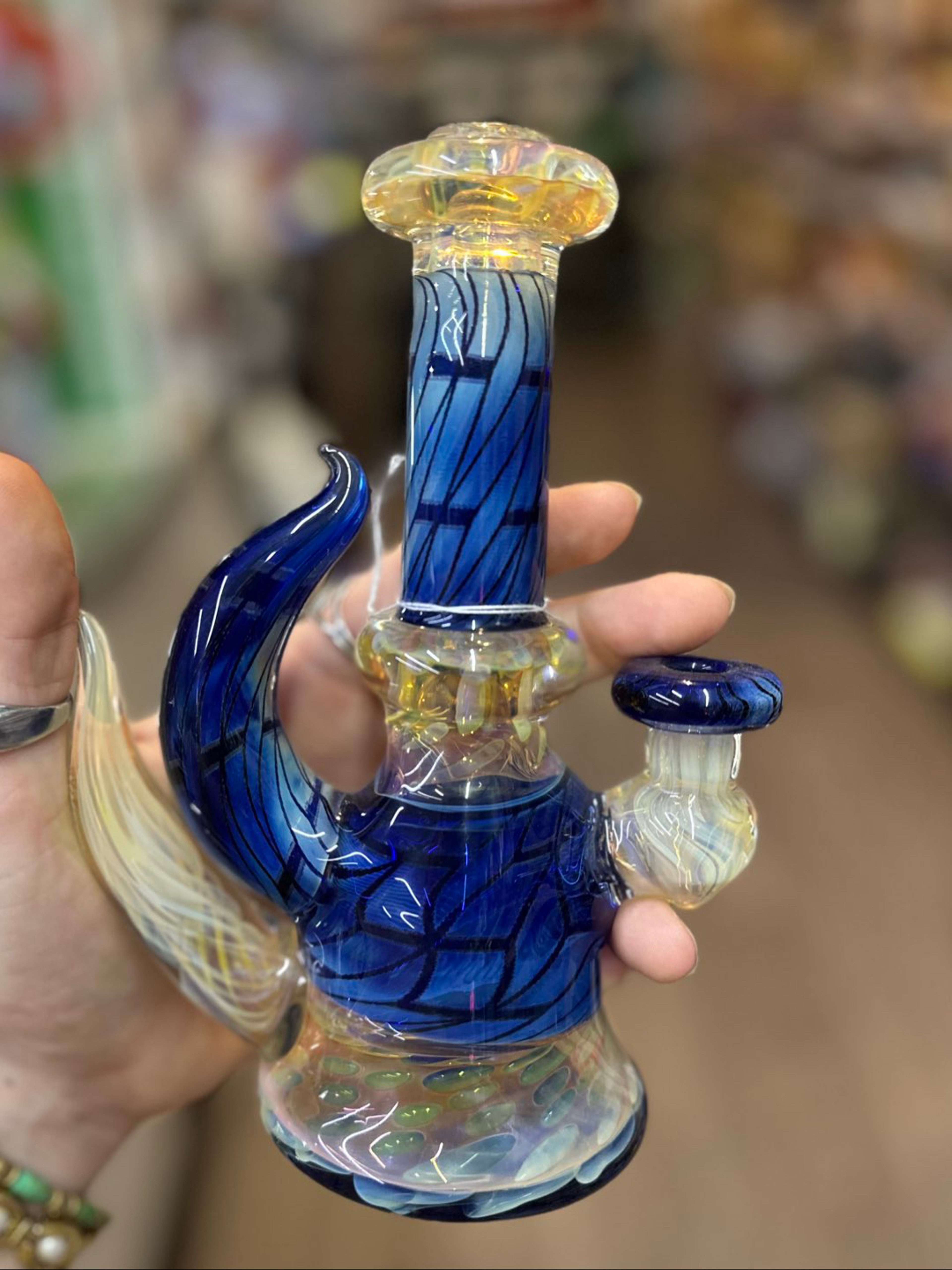 Preview pic of Doug Taco Glassworks fumed horned rig 10mm