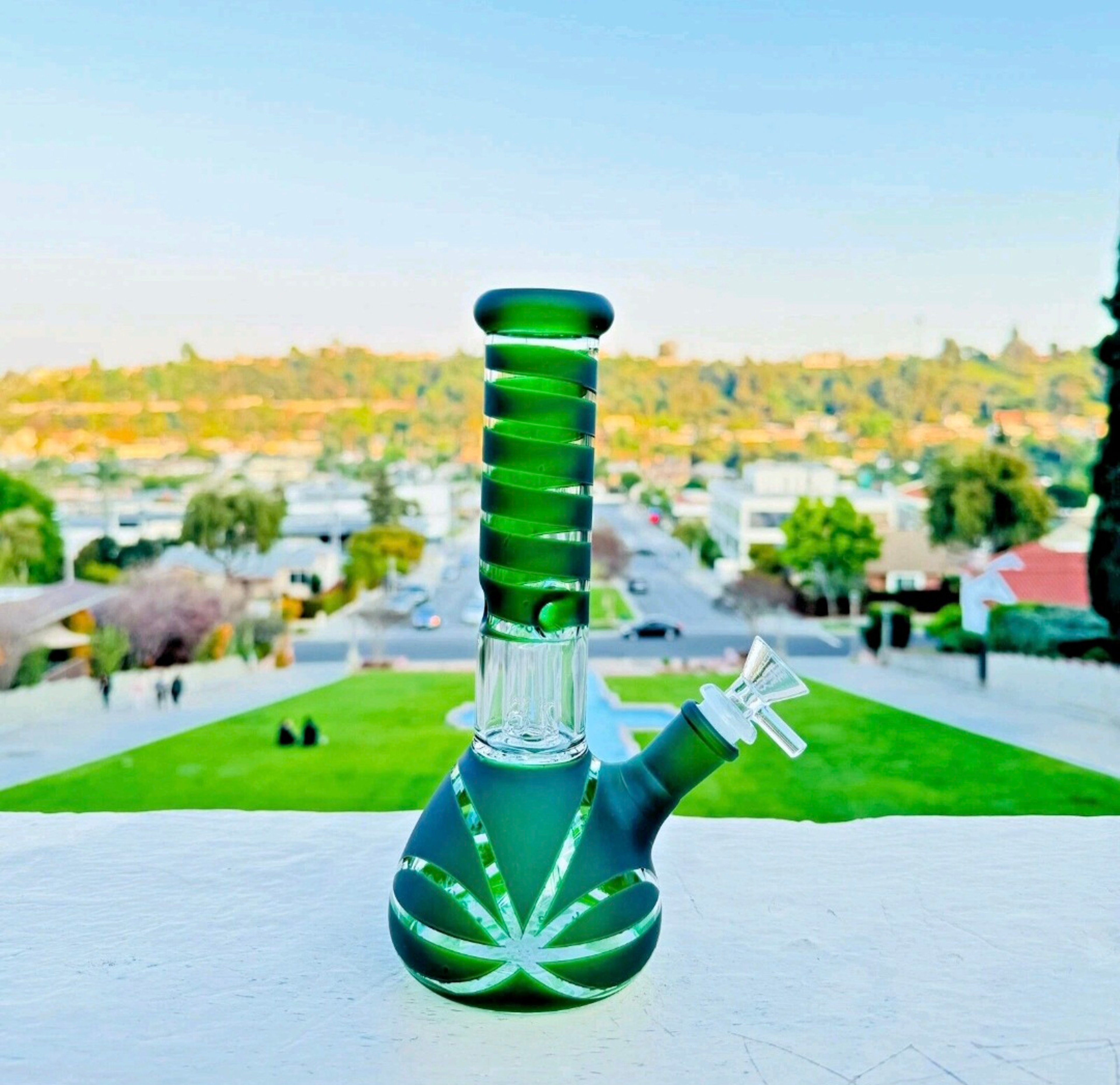 🚨9' Premium High Quality🚨 Glass Water Bong W/ 14mm Bowl image 0
