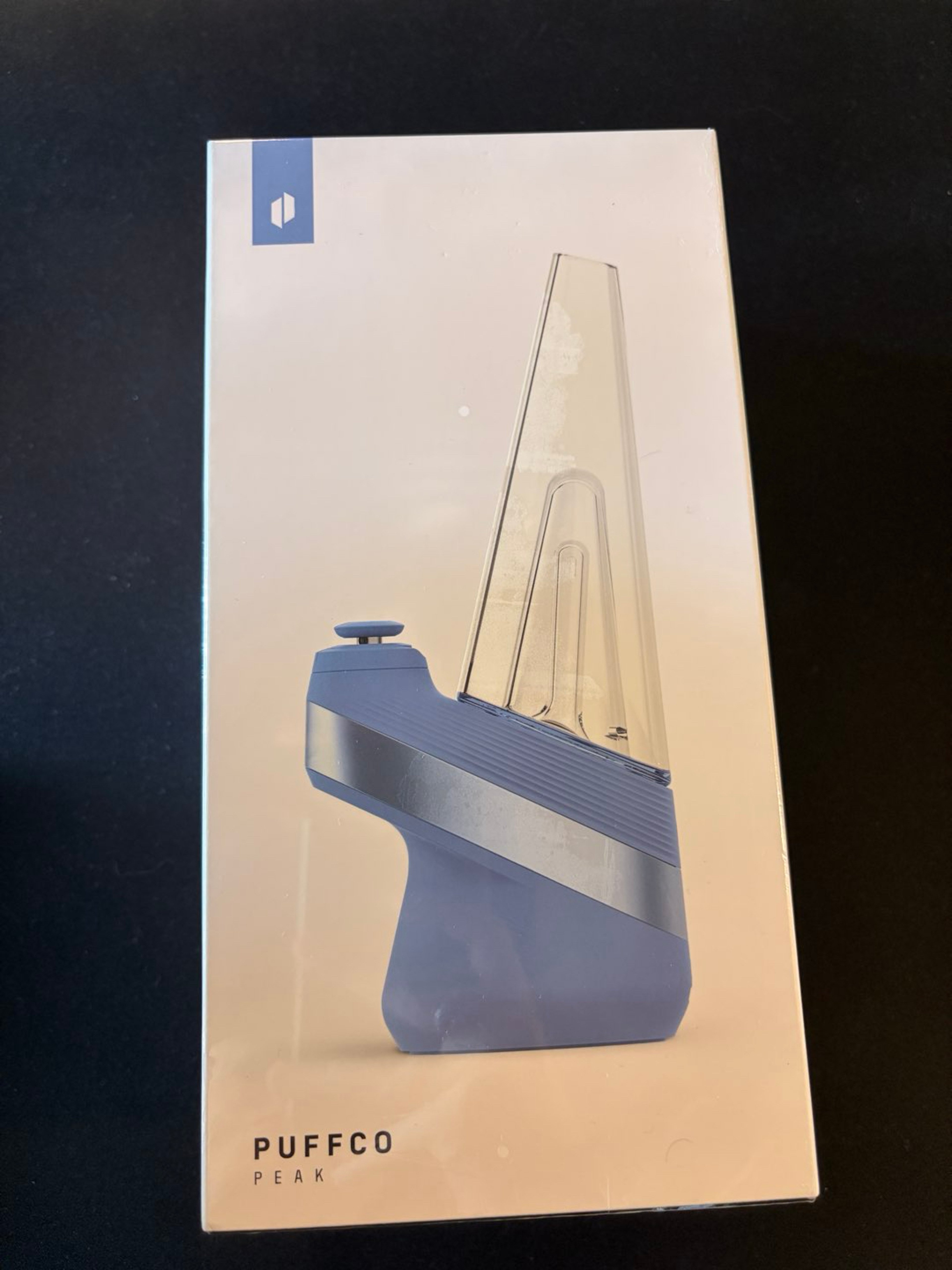 Preview pic of PUFFCO PEAK SAPPHIRE BLUE BRAND NEW UNOPENED LIMITED EDITION