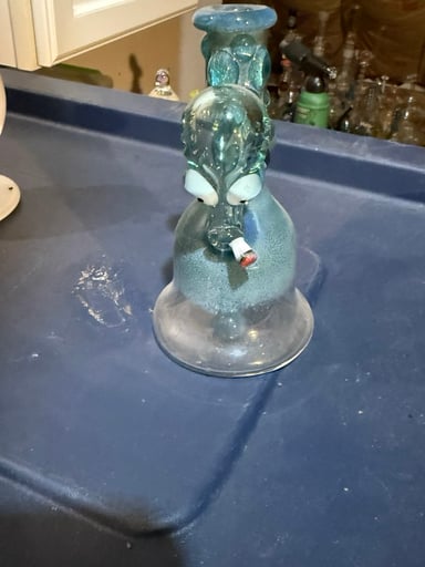 Preview pic of Puff Glass Roger