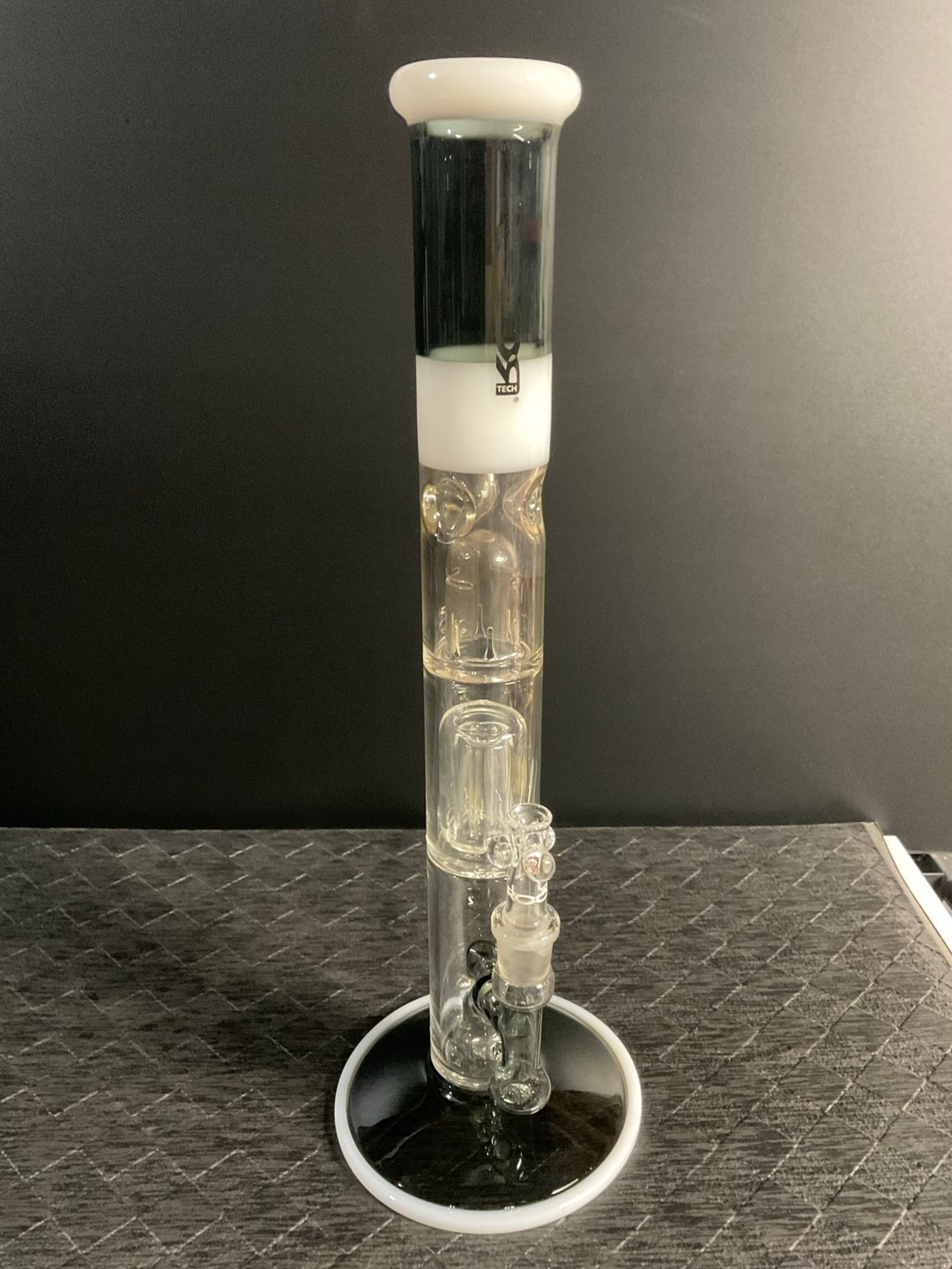 ROOR Tech Black White Fixed 18mm Triple Perc Straight Tube image 0