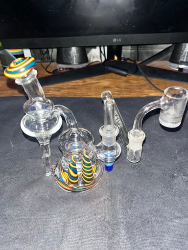 Preview pic of OJ Flame rig and Raw Box with everything you see in the pictures