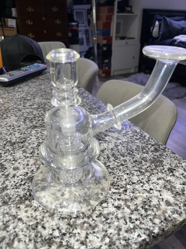 Preview pic of Möbius Atom