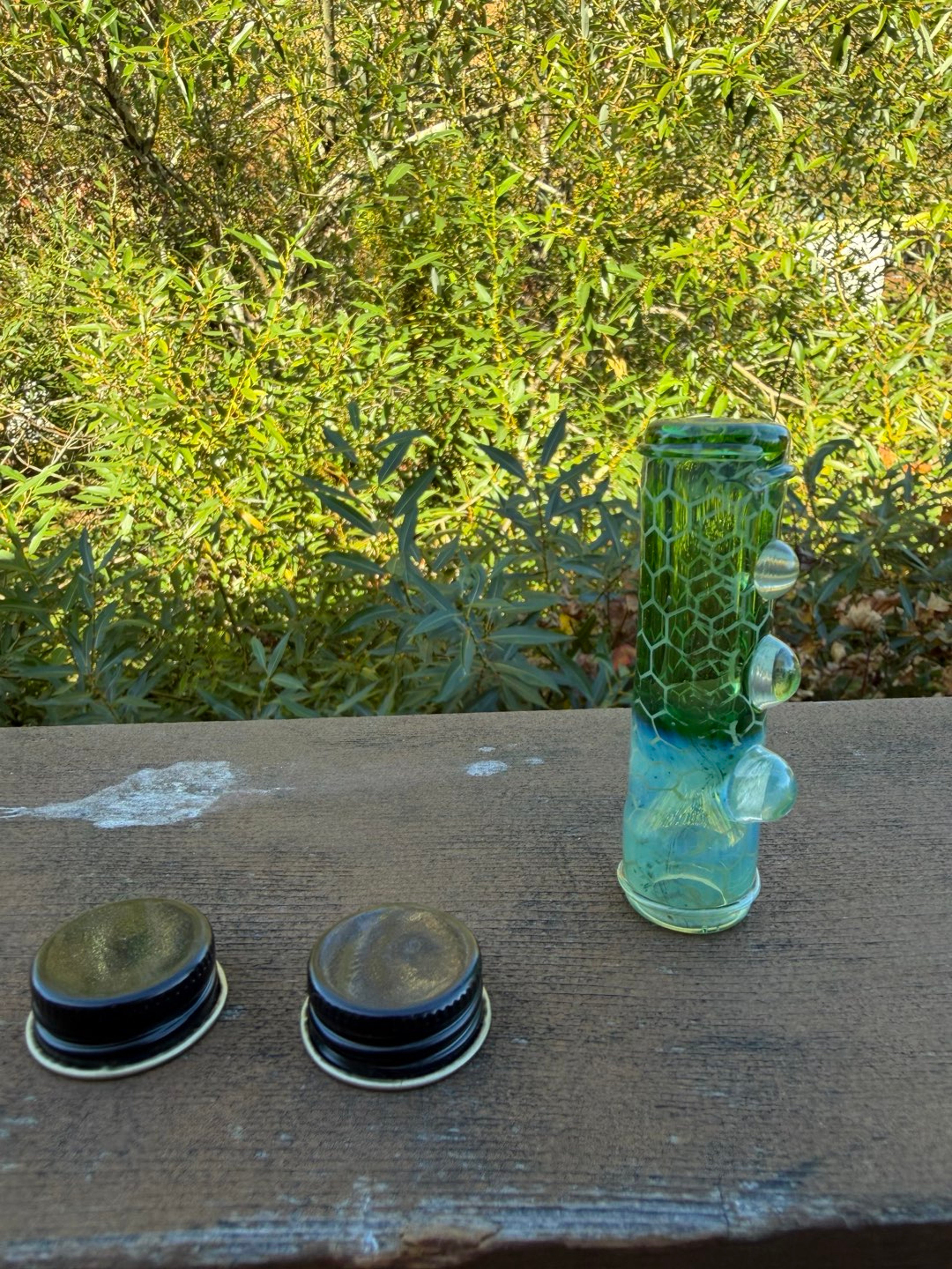 Preview pic of Portable chillum with lids