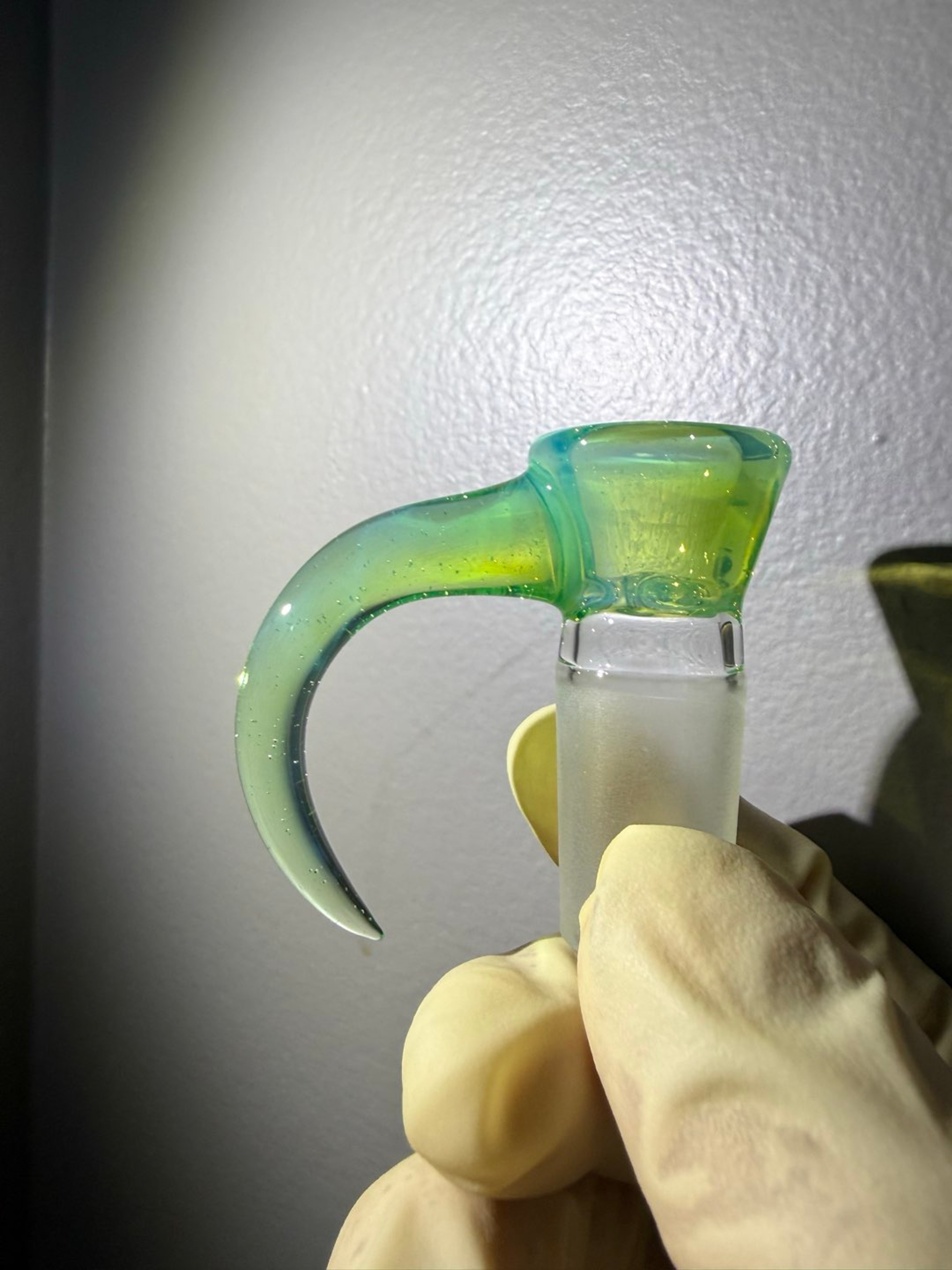 FA Welch Glass 18-4 slide (Yellow Green Opal) image 0