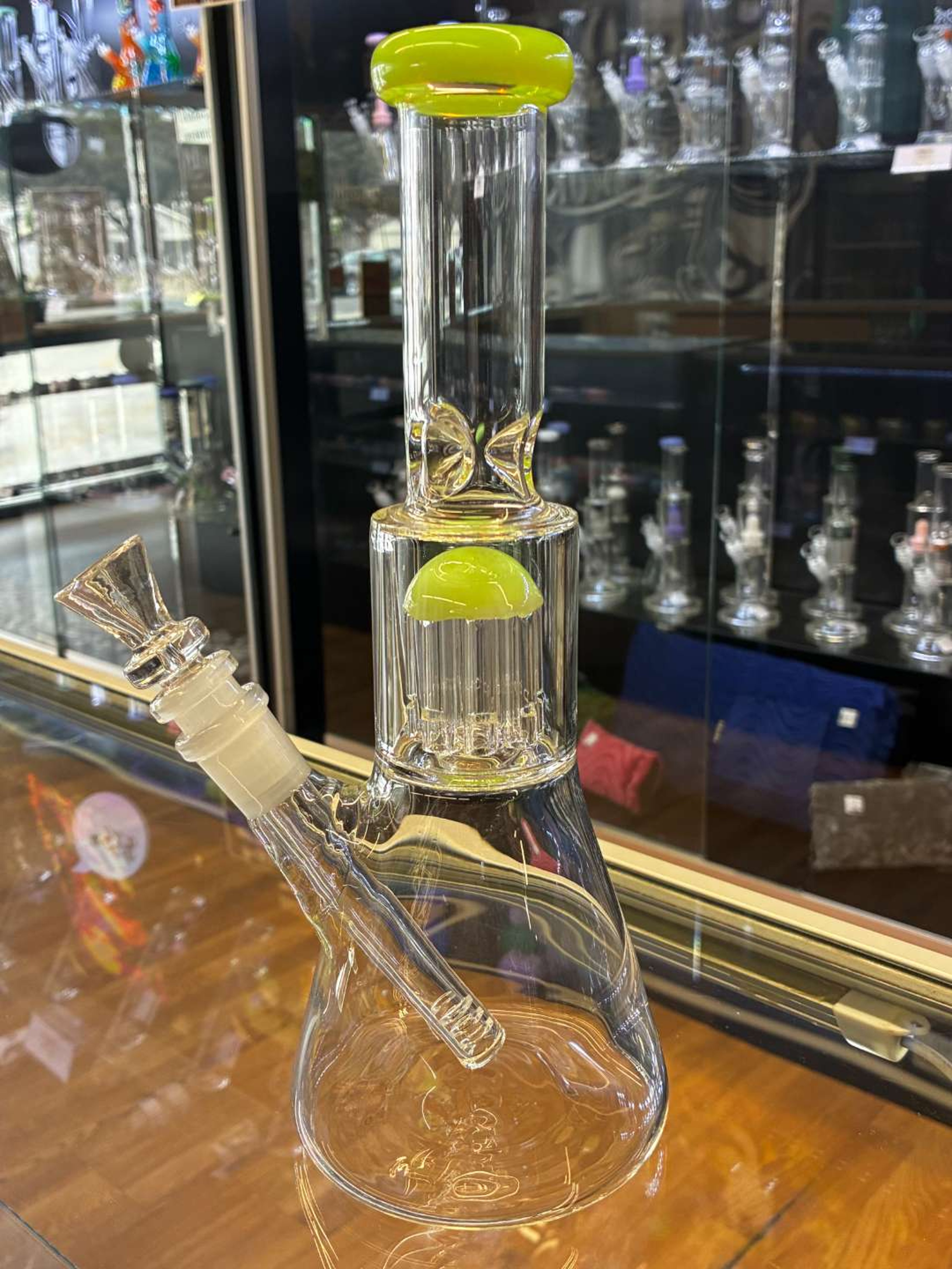 10'' Beaker with 8 Arm Tree Perc w/ Snapper Bowl image 0