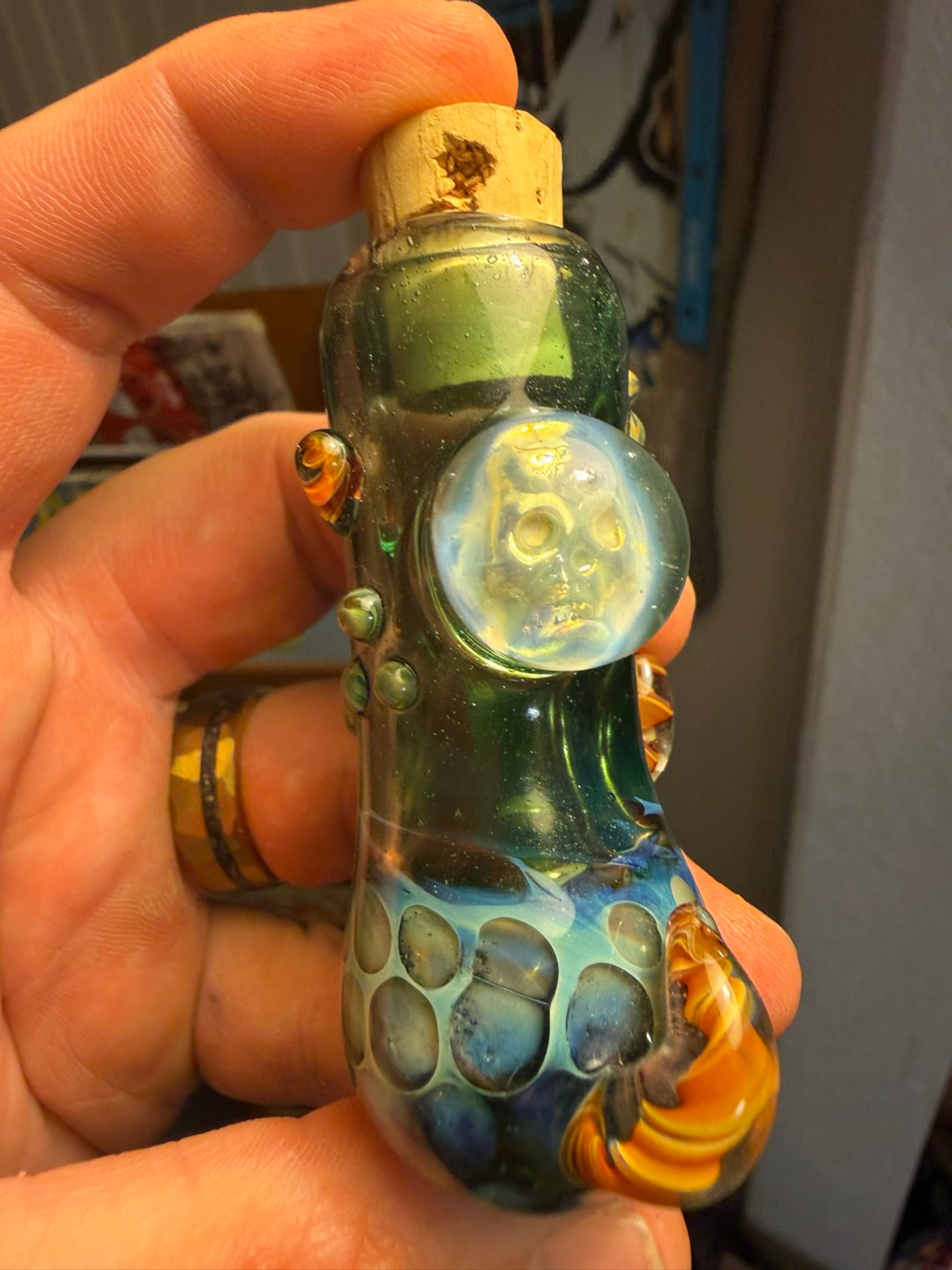 Worked skull fume jar image 0