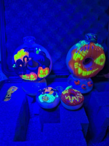 Preview pic of KGB x Sarah Marblesbee 2017 Frosted Frights Halloween set