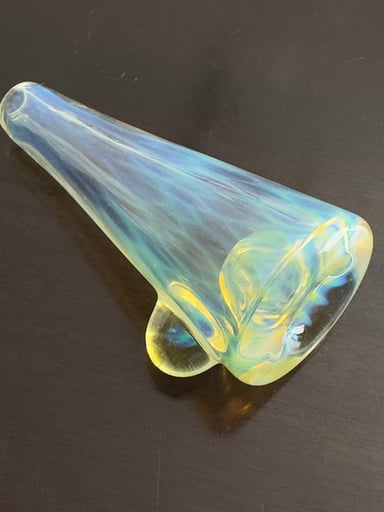 Preview pic of Matt2000 silver fumed chillum w opal roll stop