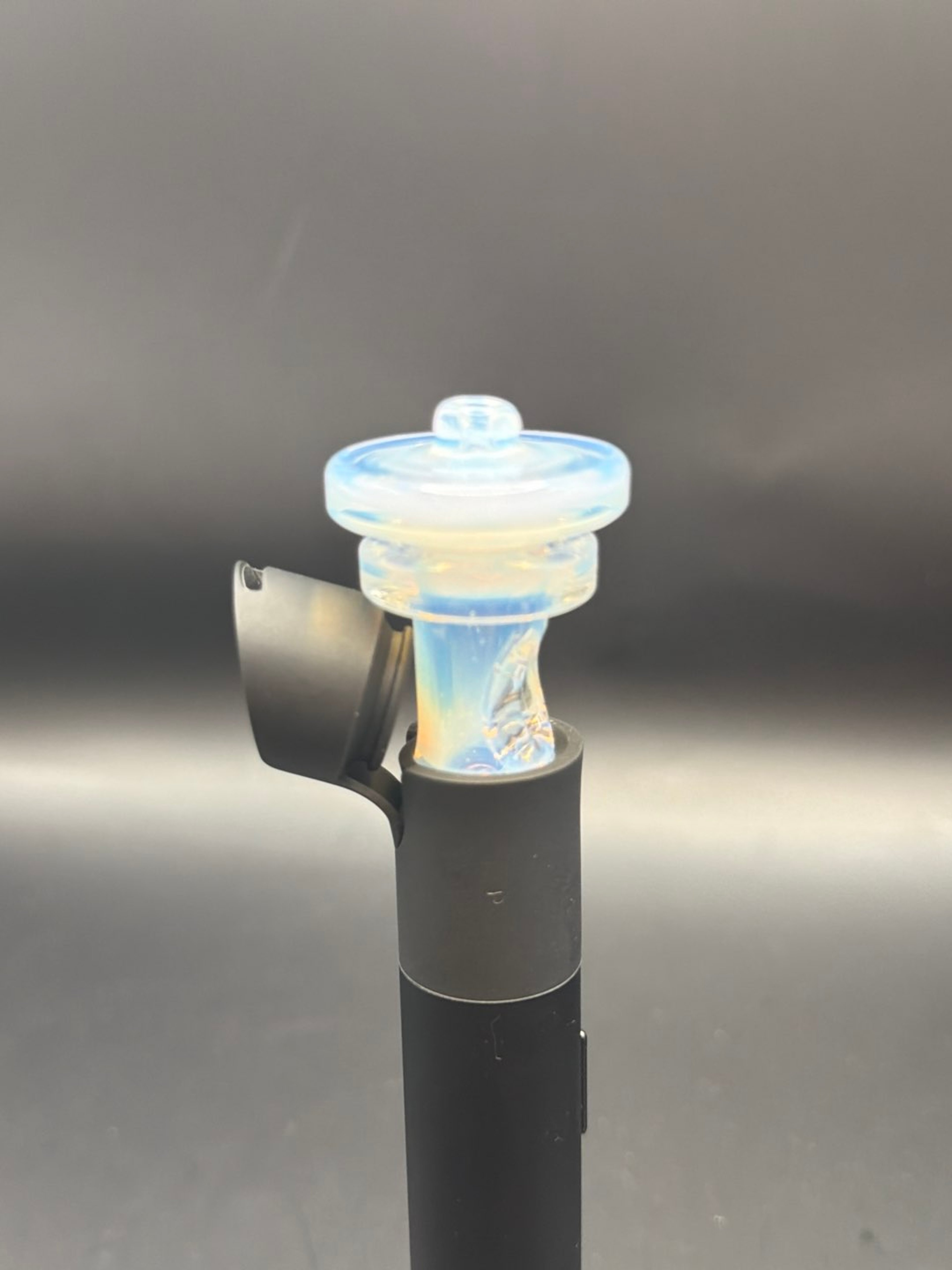 Pivot topper image 0