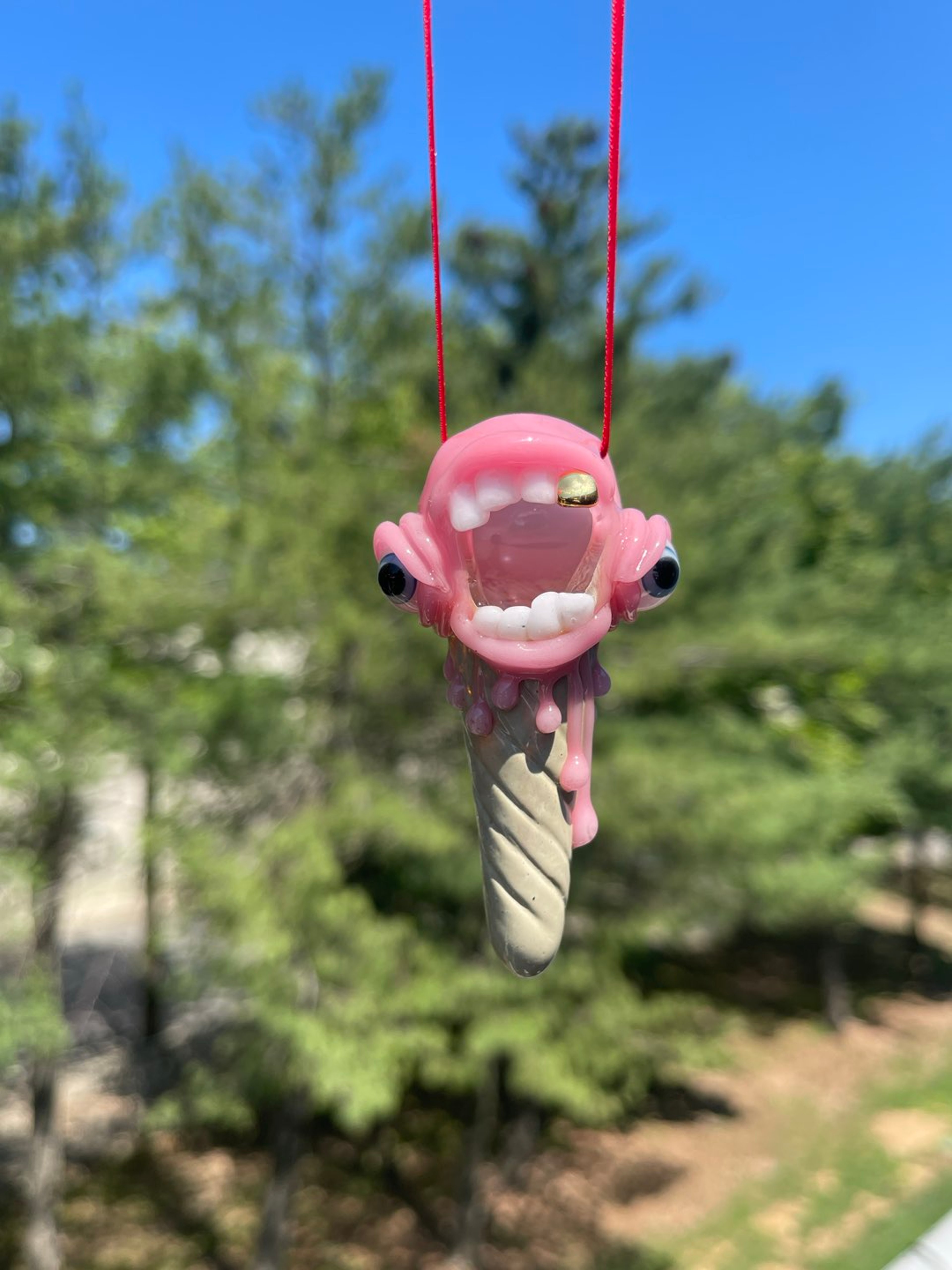 Preview pic of Ice Scream Pendant