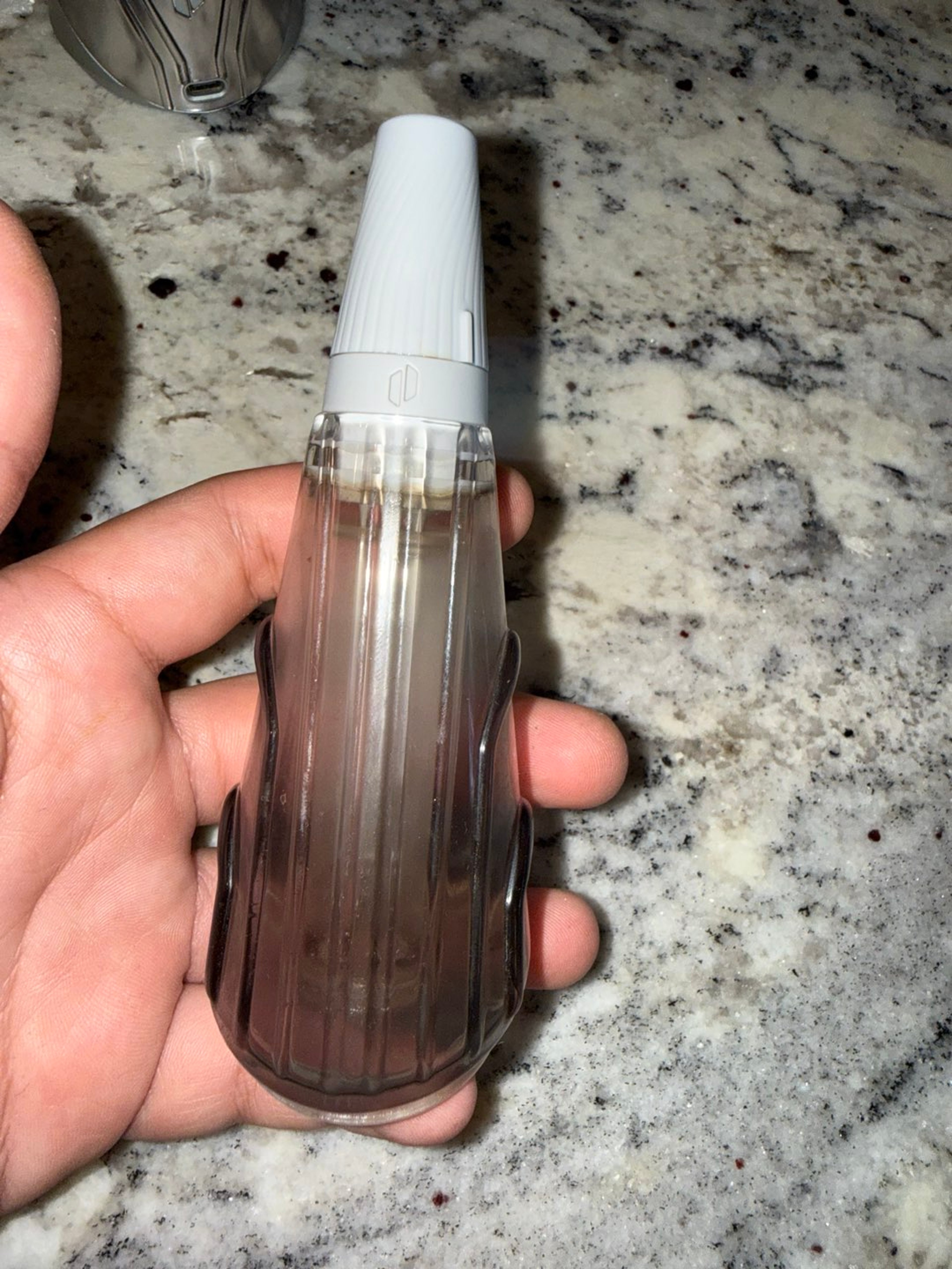Preview pic of puffco guardian travel glass