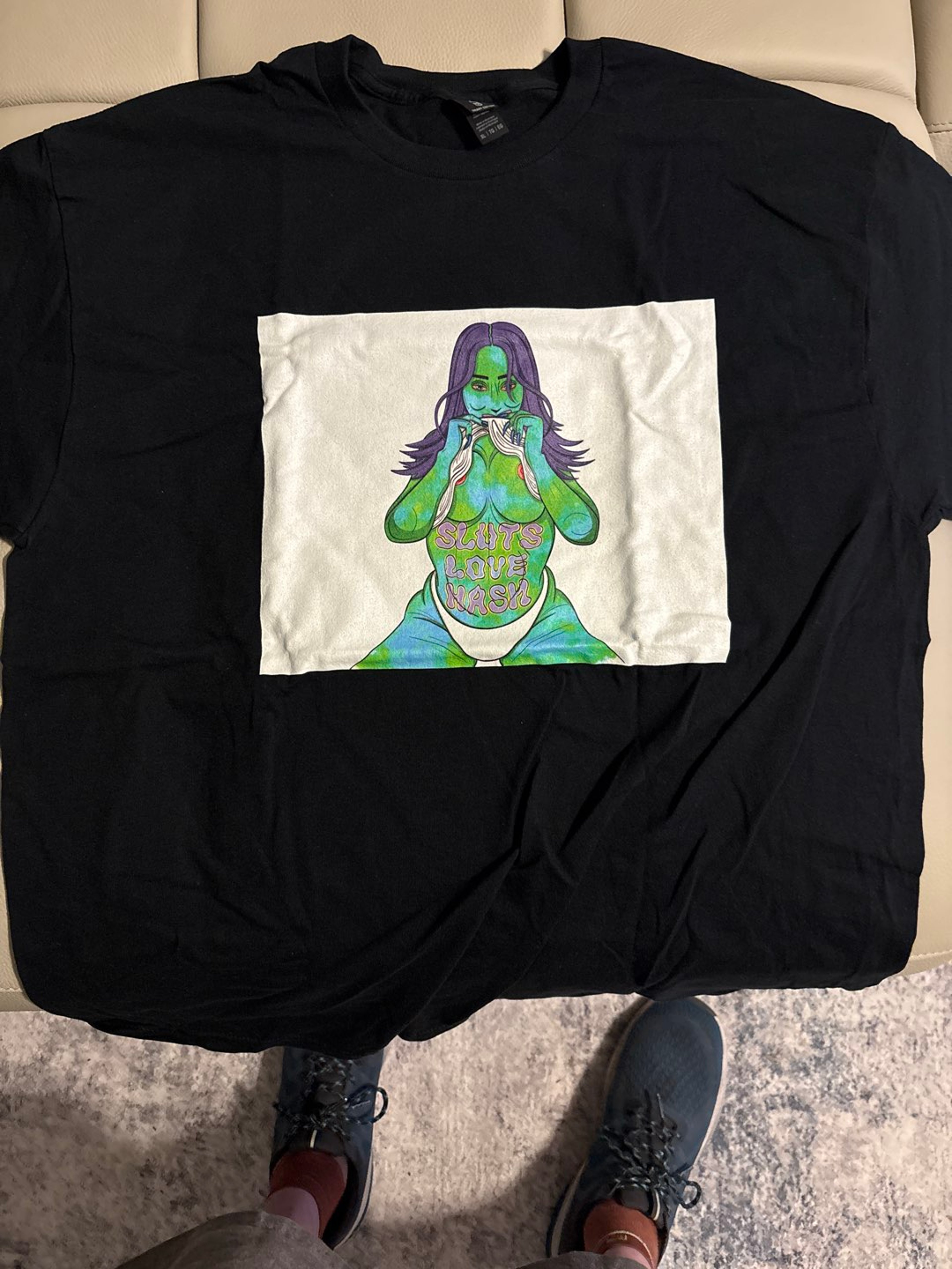 Preview pic of SlutsLoveHash H4$H $LU7 Tee XL