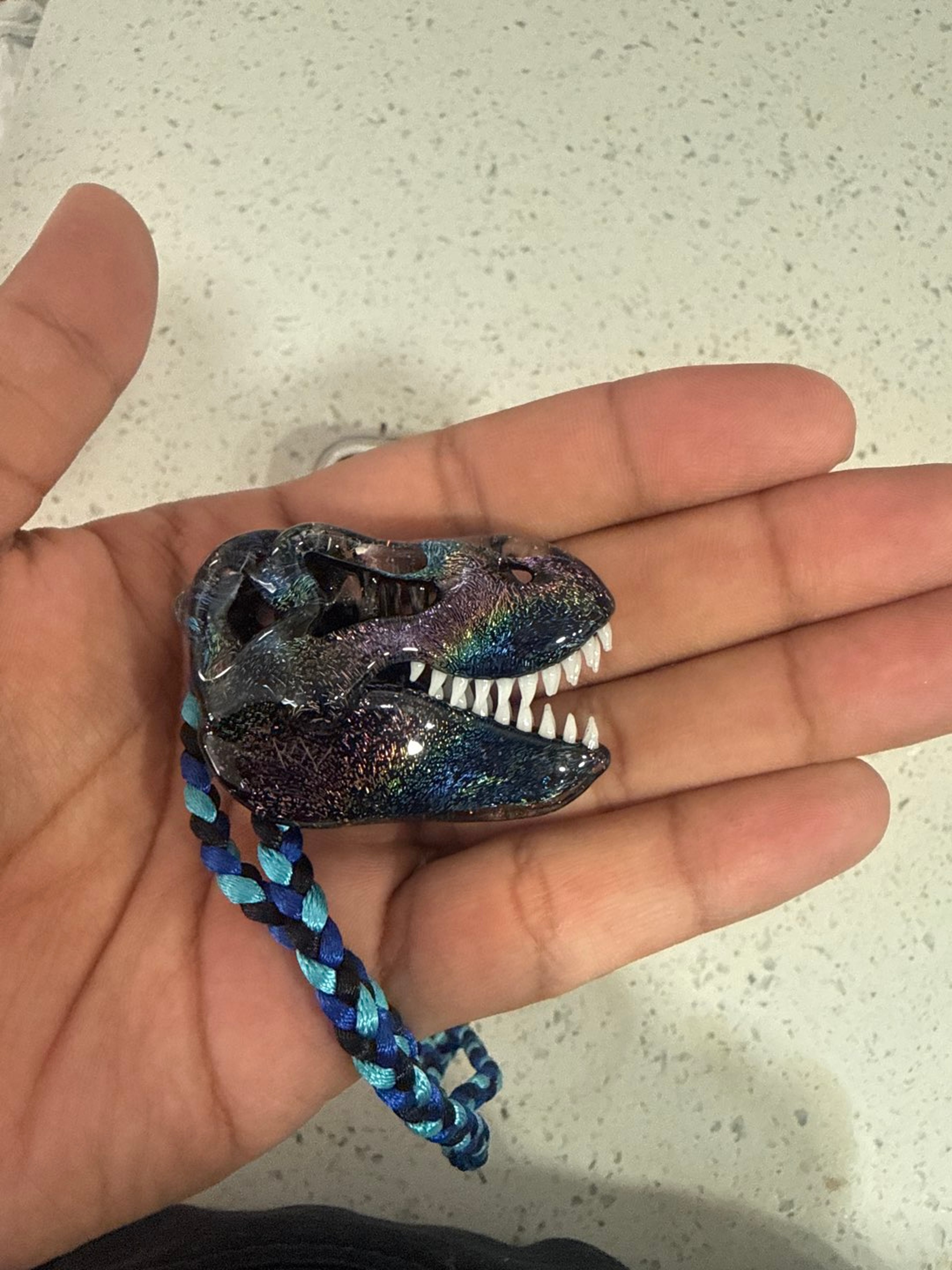 Roe glass Dicro T-rex head image 0