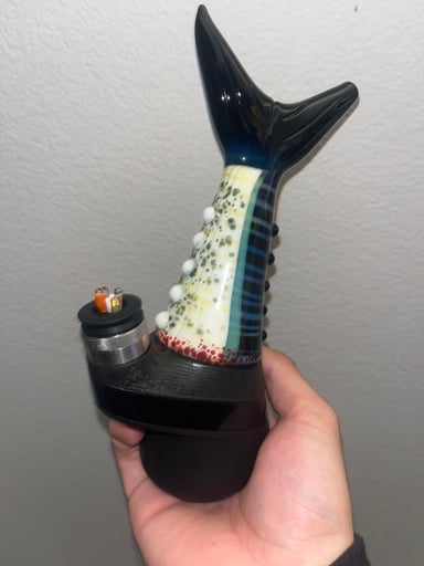 Preview pic of Puffco fish glass