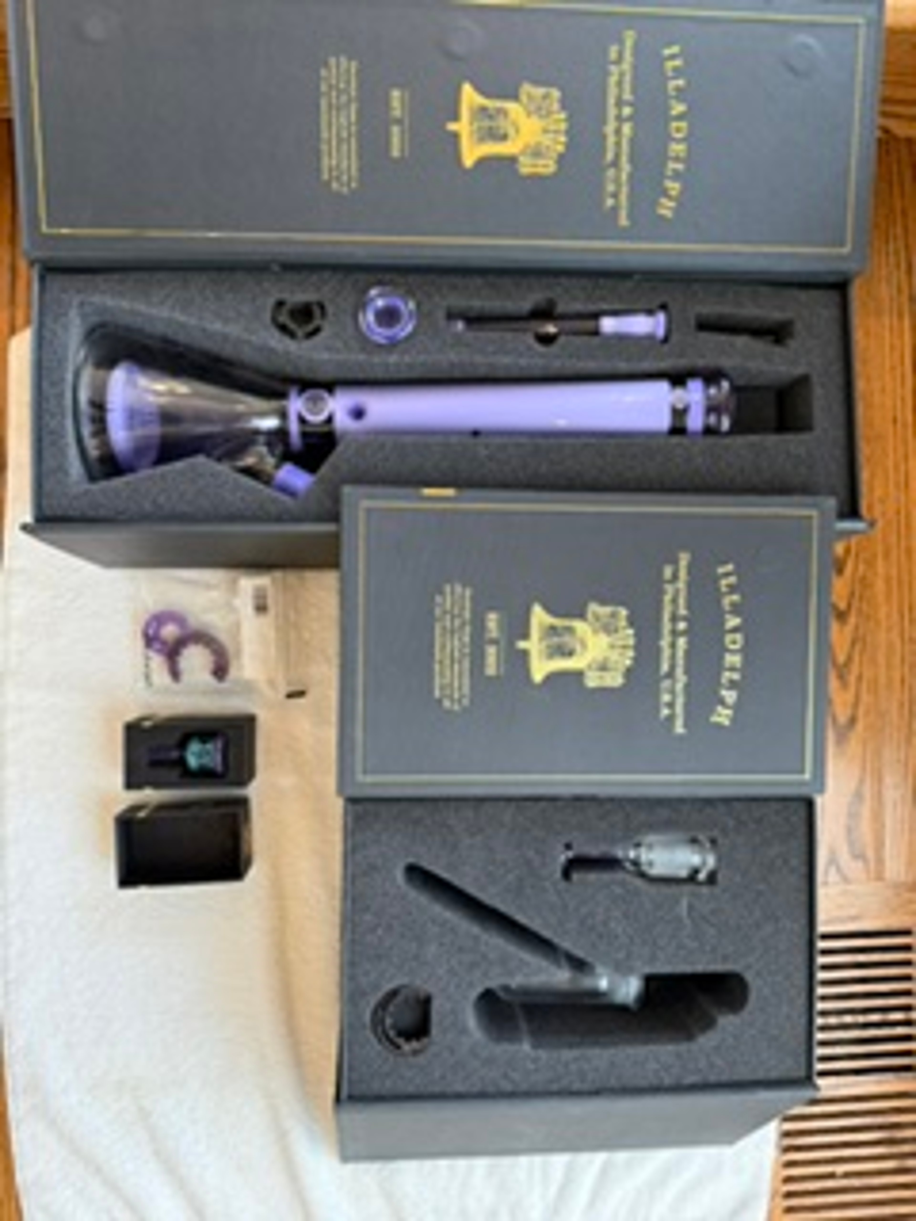 Preview pic of Illadelph Deep-Etched Milky Purple Collins Beaker Full Set - MINT (Used Once)
