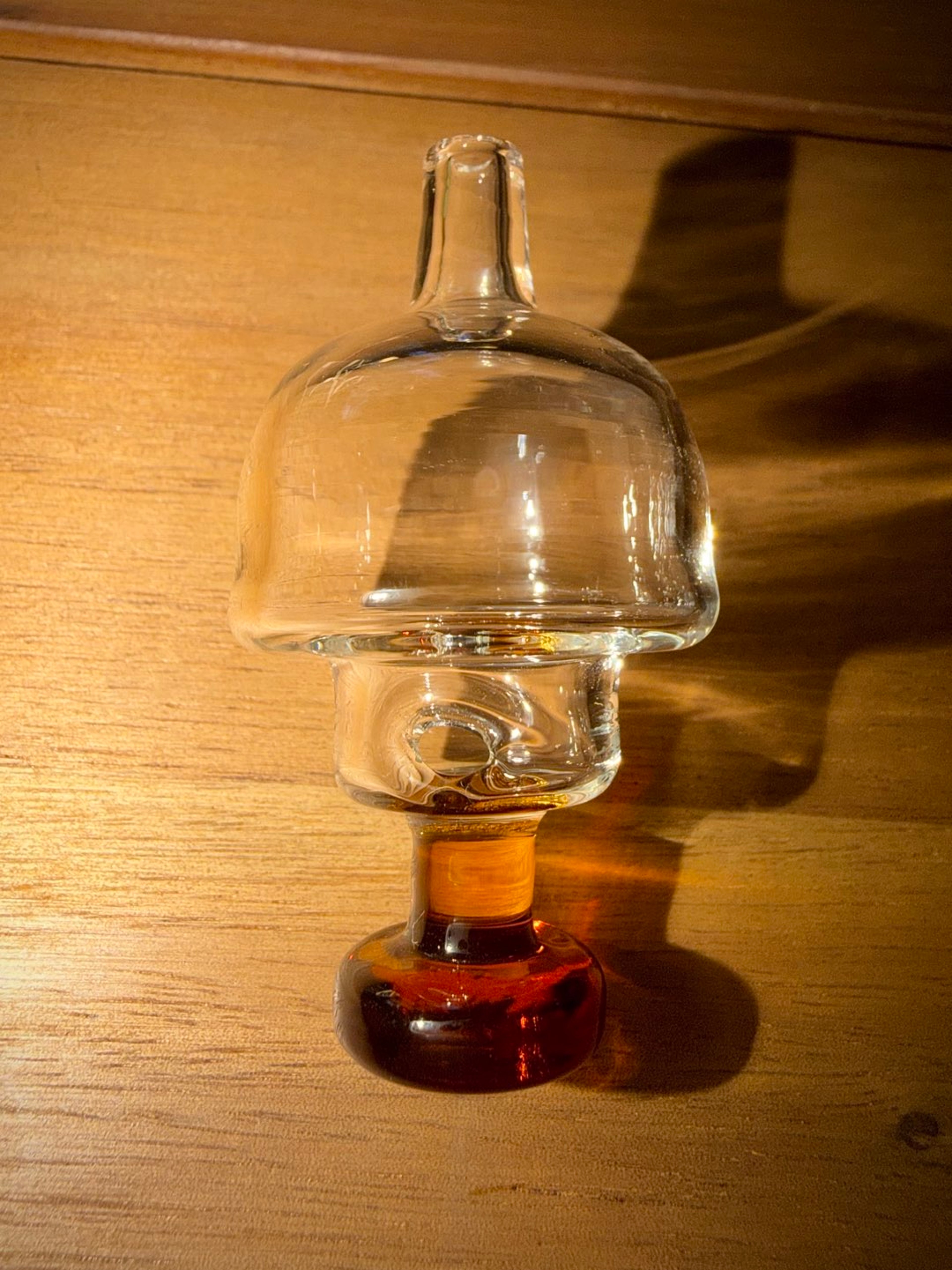 Random Clear & Amber Bubble Cap image 0