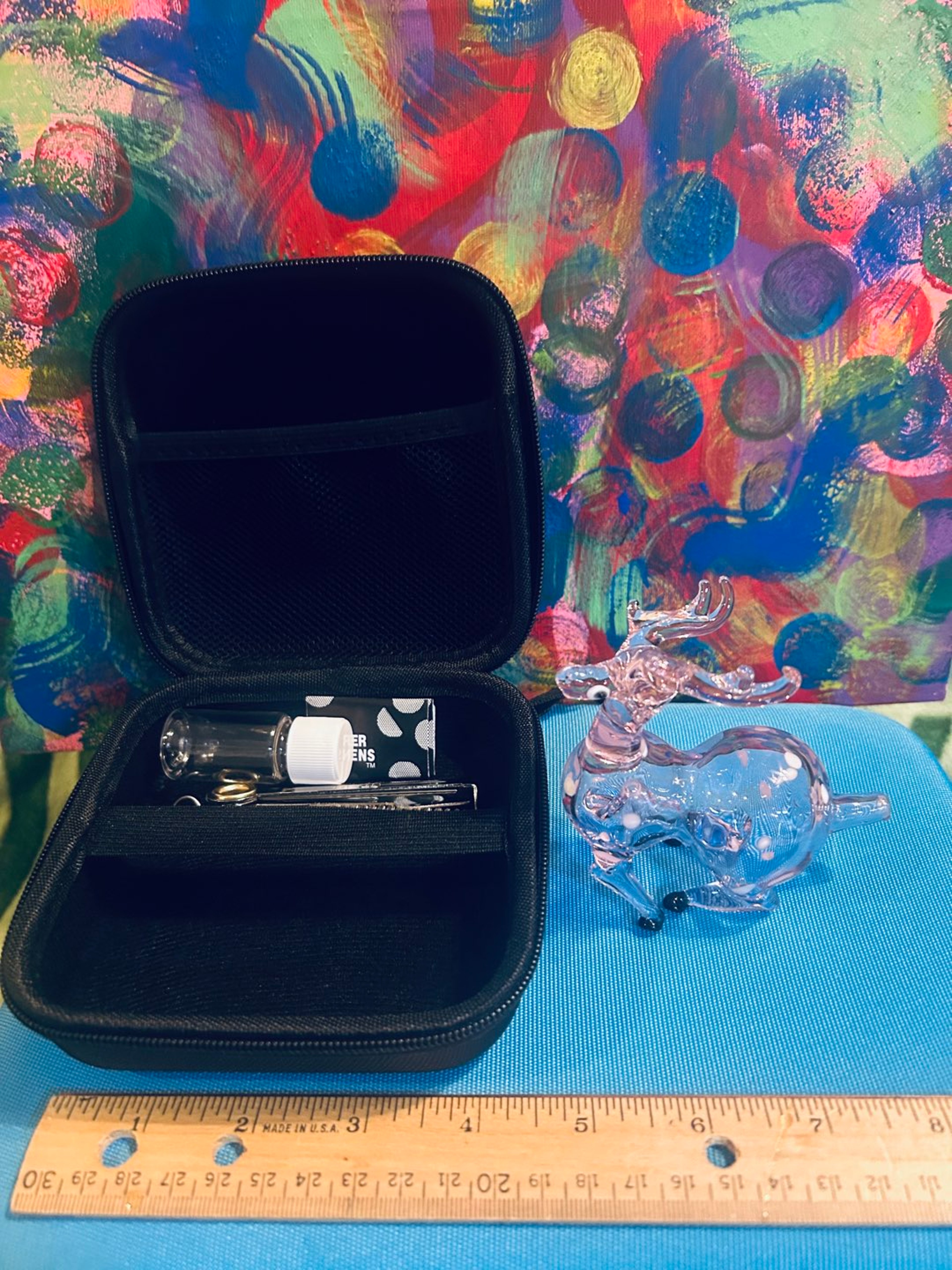 Preview pic of Transparent Pink Glass Deer Novelty pipe w/ Zipper Carrying Case