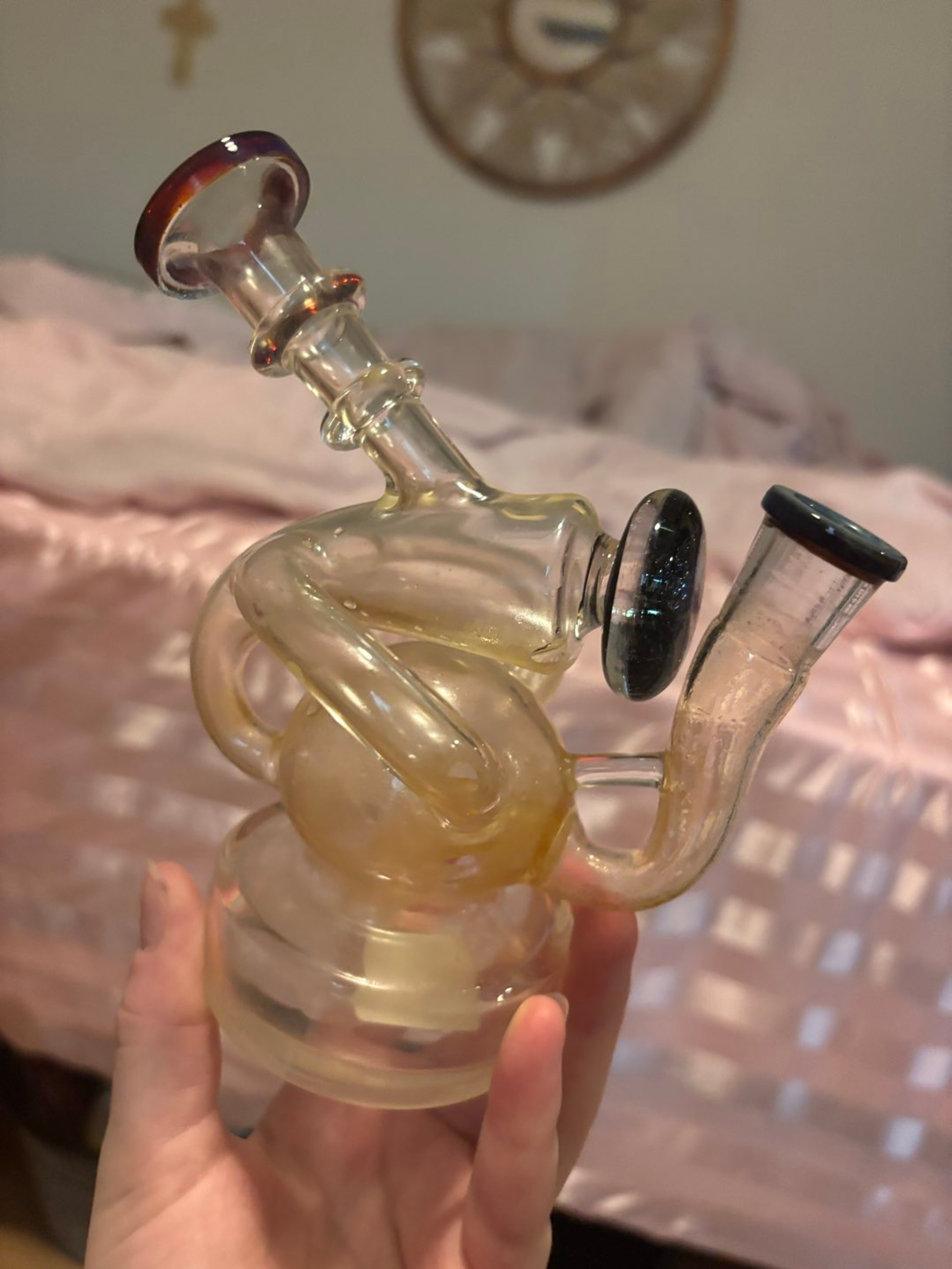 Preview pic of Glass water pipe/ dab ring