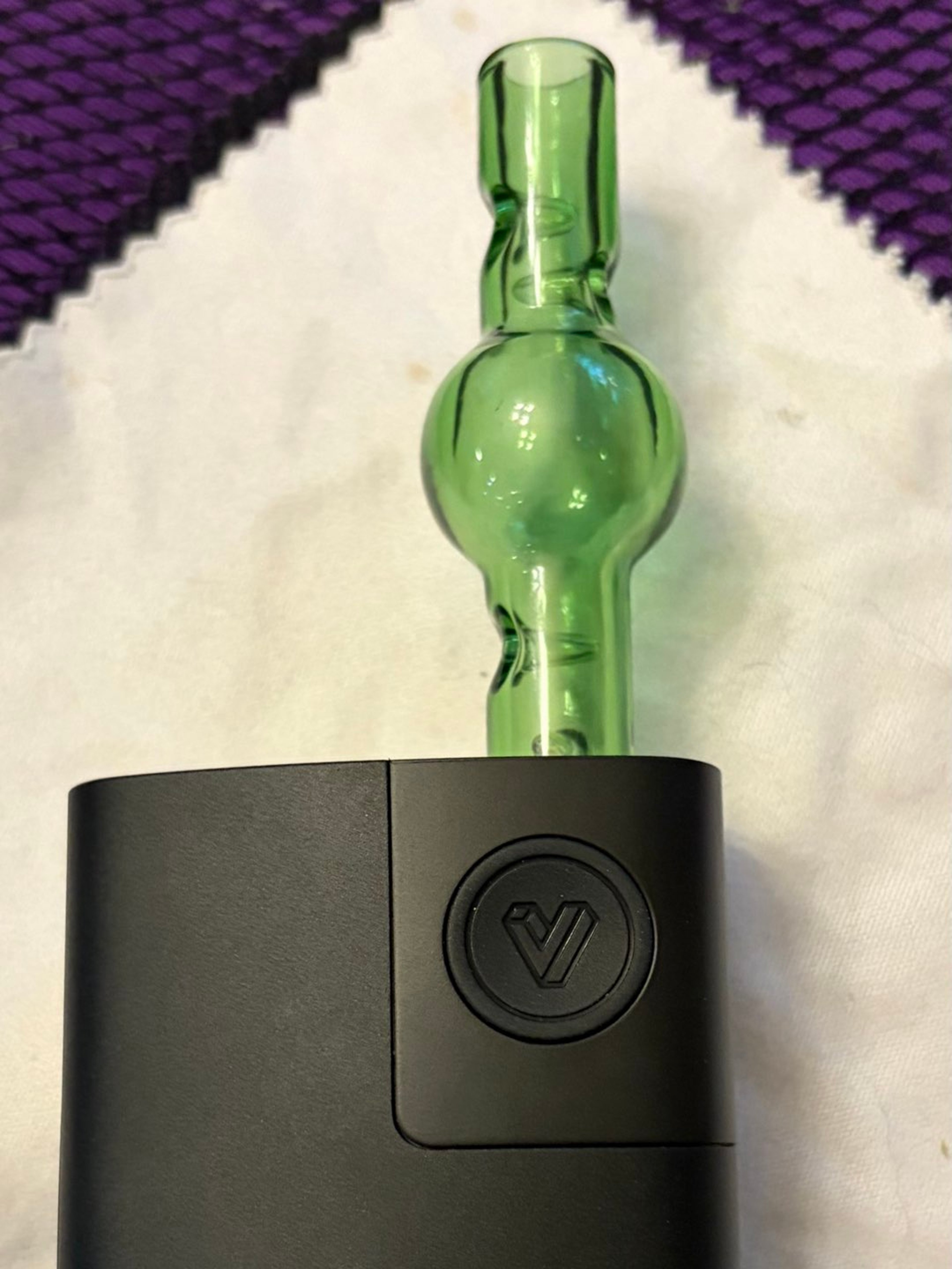 Preview pic of Glass Globe, Green POTV