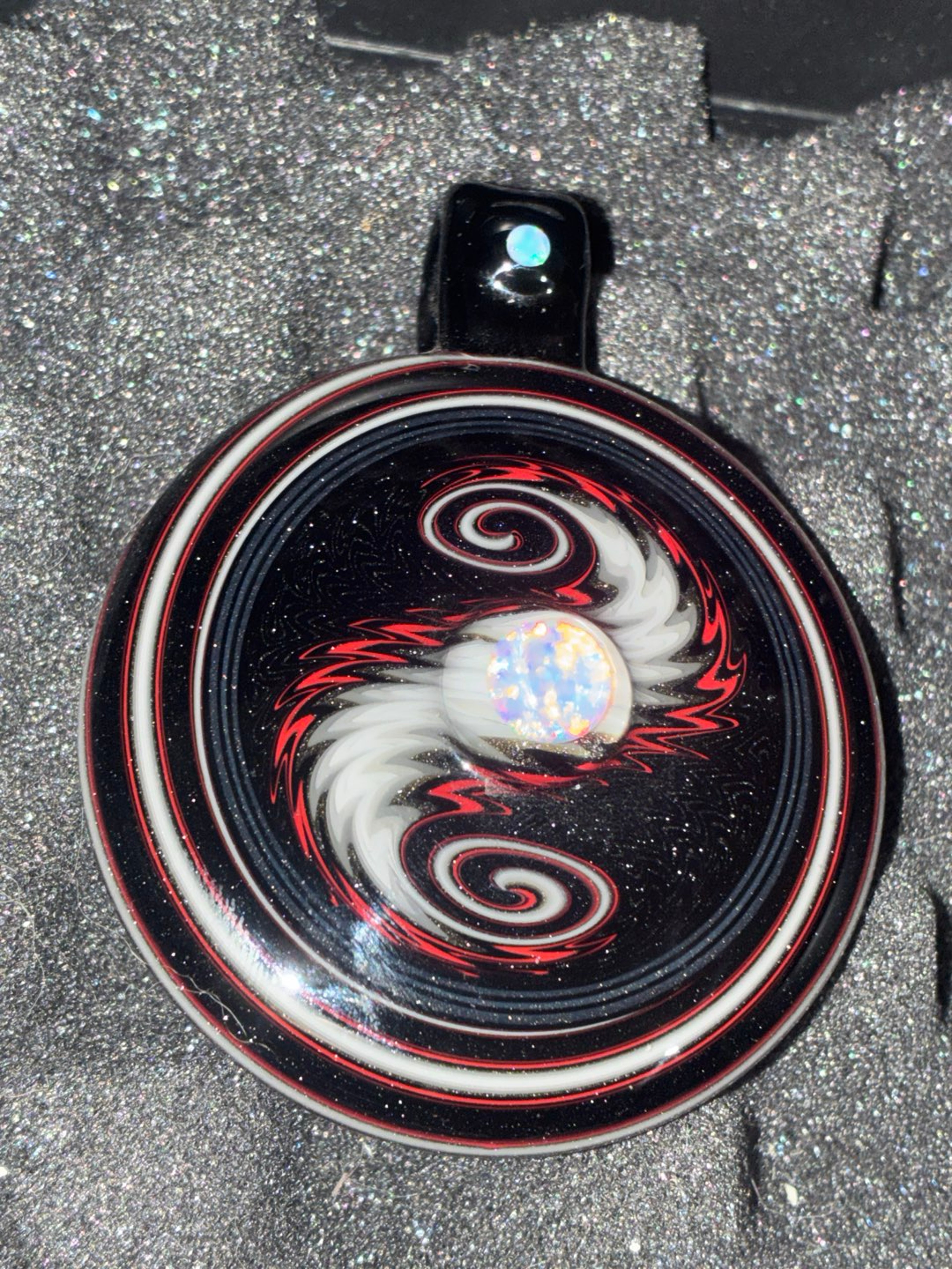 Preview pic of Pendant