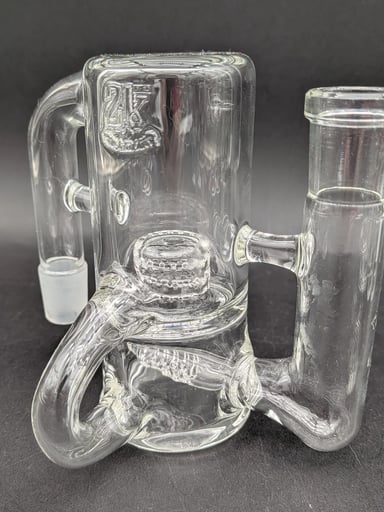 Preview pic of 2K GLASS 18MM CAPCYCLER ASH CATCHER