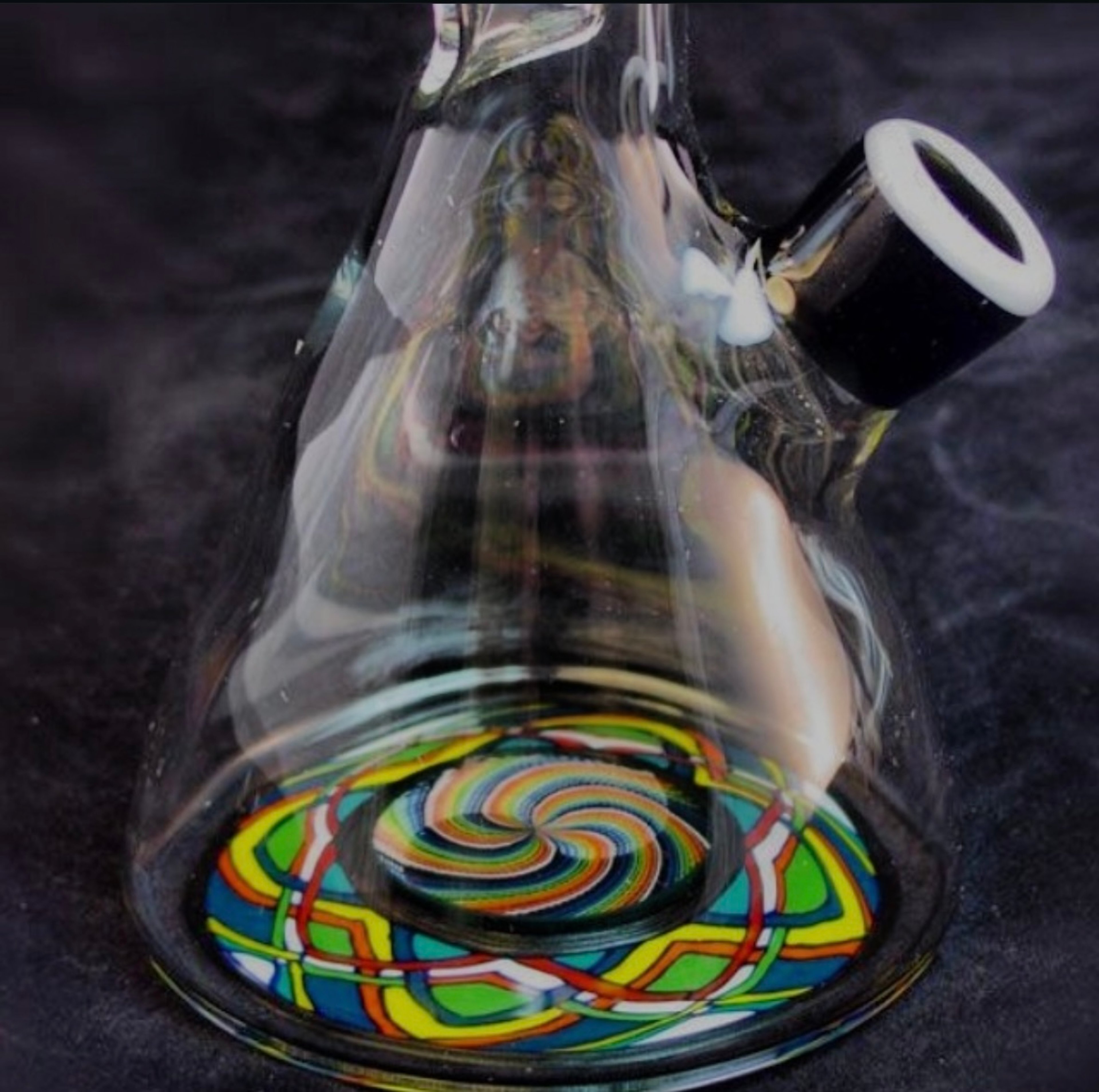 Preview pic of JRed x Robo Retti Fillacello beaker 2011