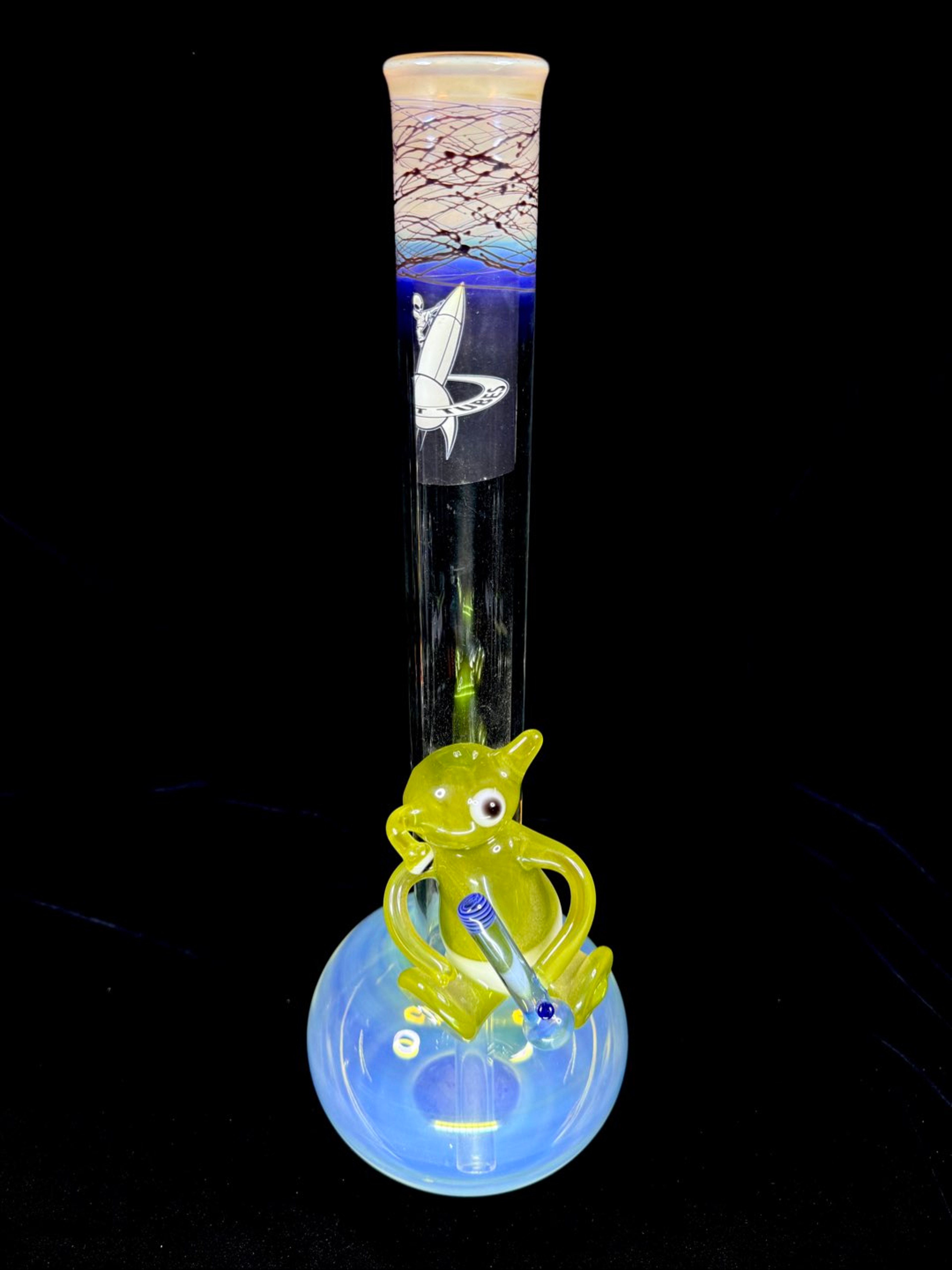 Preview pic of Rocket Tubes x Down Neck 2011 Vegas CHAMPS Show Collab - Highly Collectible Vintage Legacy Glass