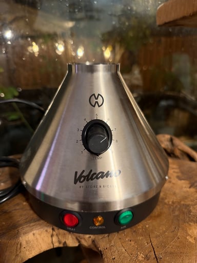 Preview pic of Volcano Classic