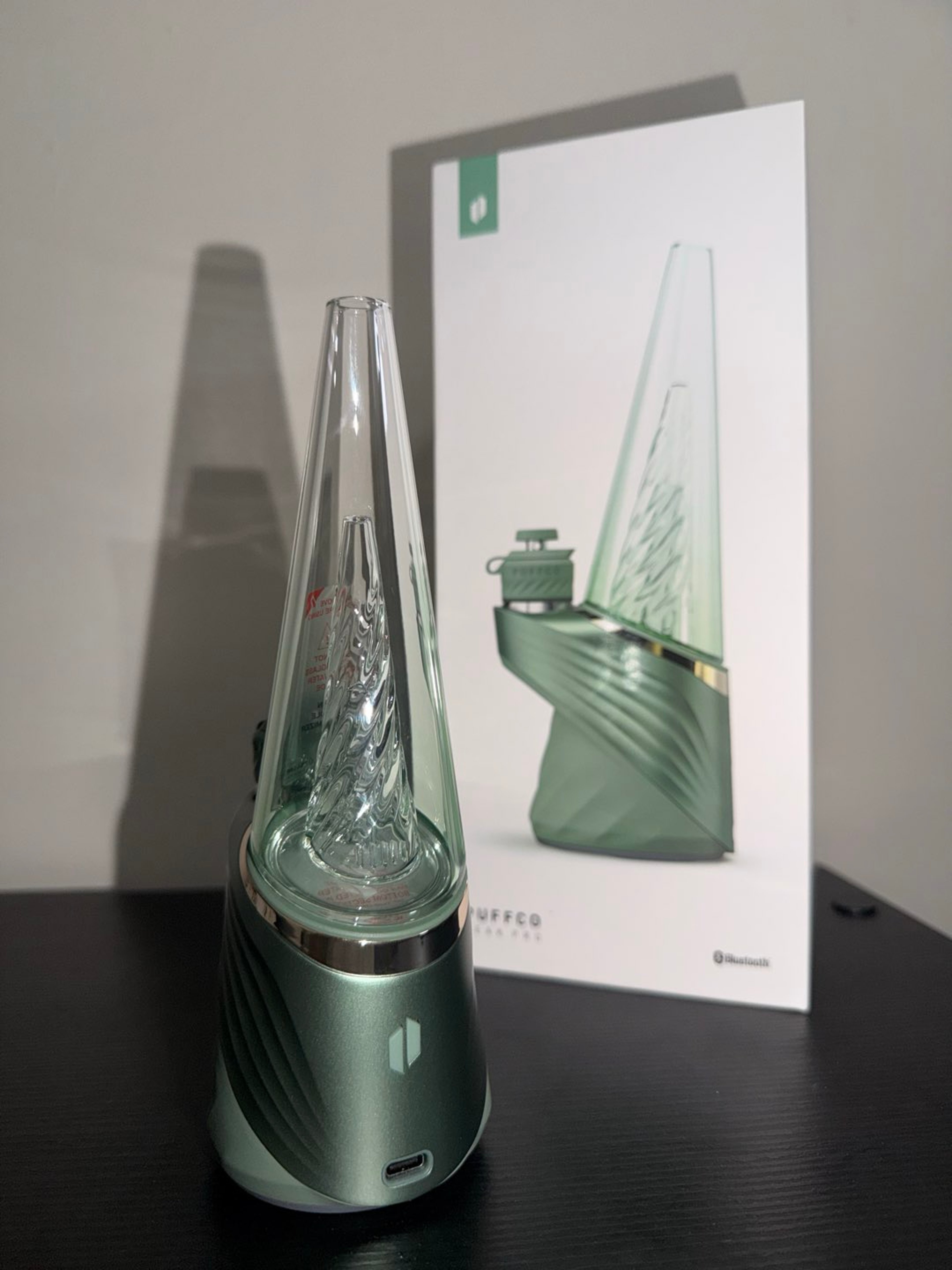 Preview pic of PUFFCO - PEAK PRO v2 LIMITED EDITION (Flourish)🐢