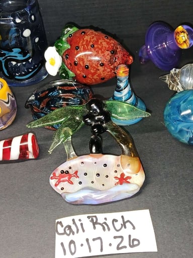 Preview pic of WHOLE LOT $200