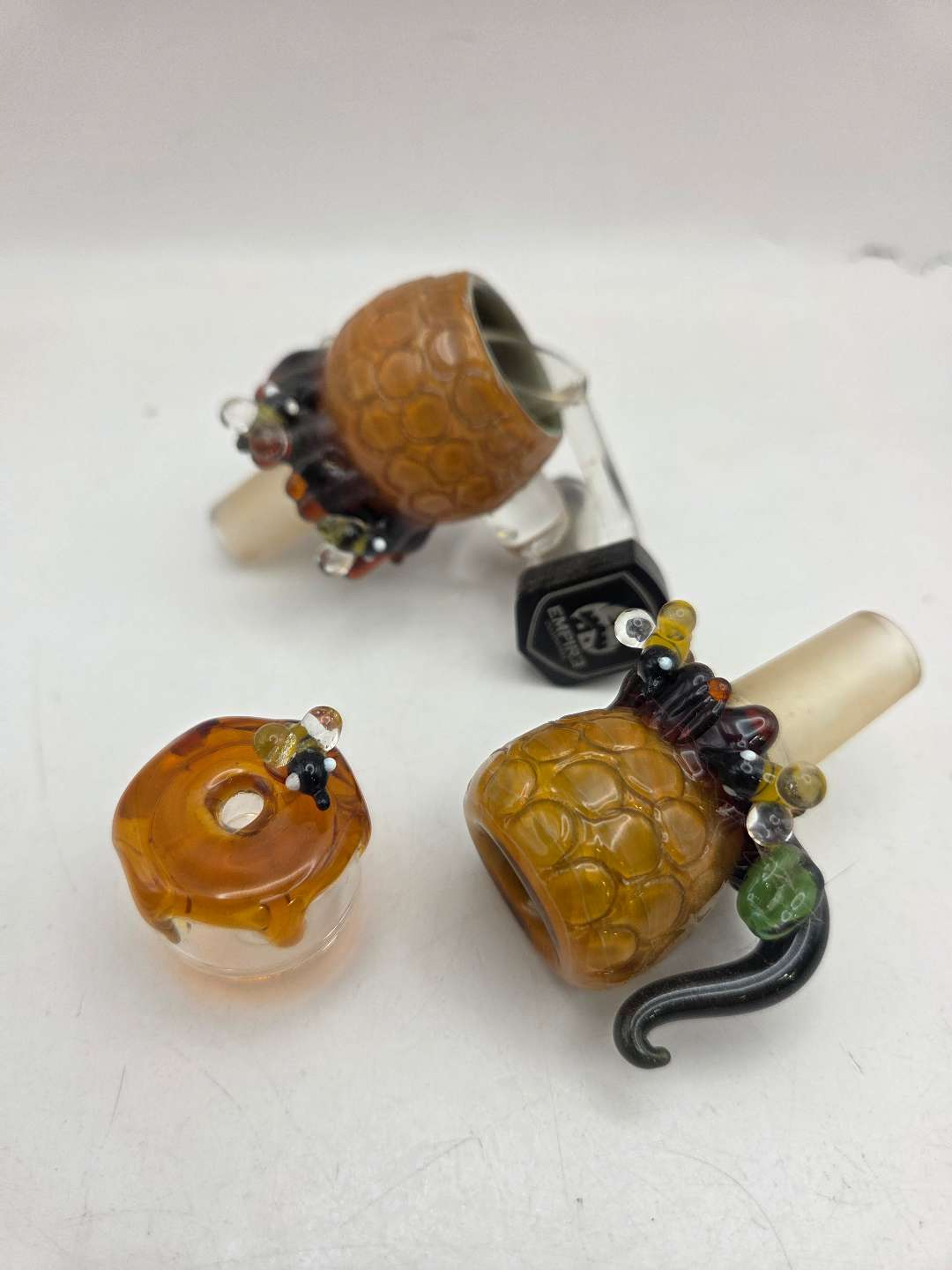 Preview pic of Empire Glassworks Bee Set