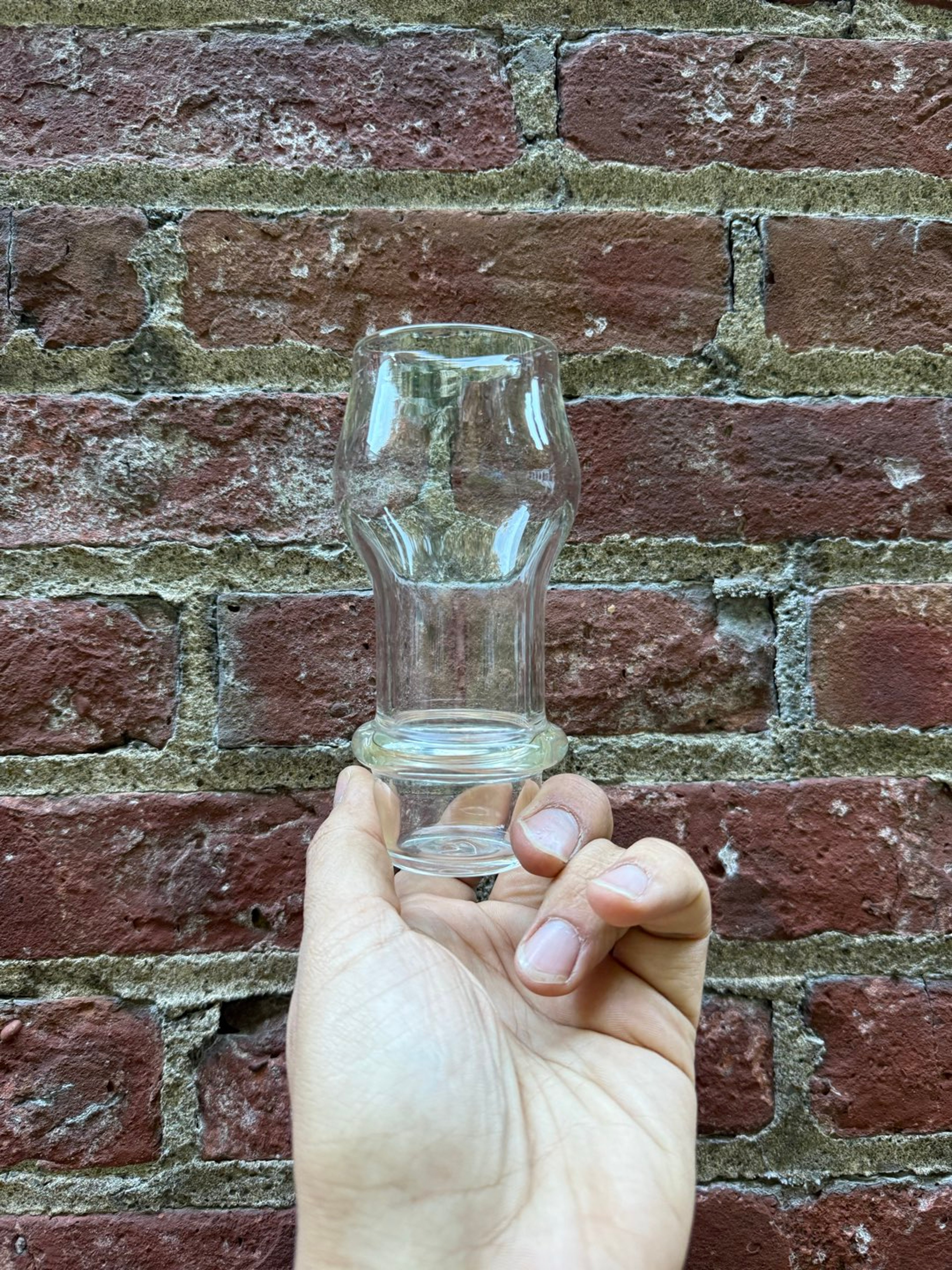 Preview pic of Heady beer glass by CDQ glass