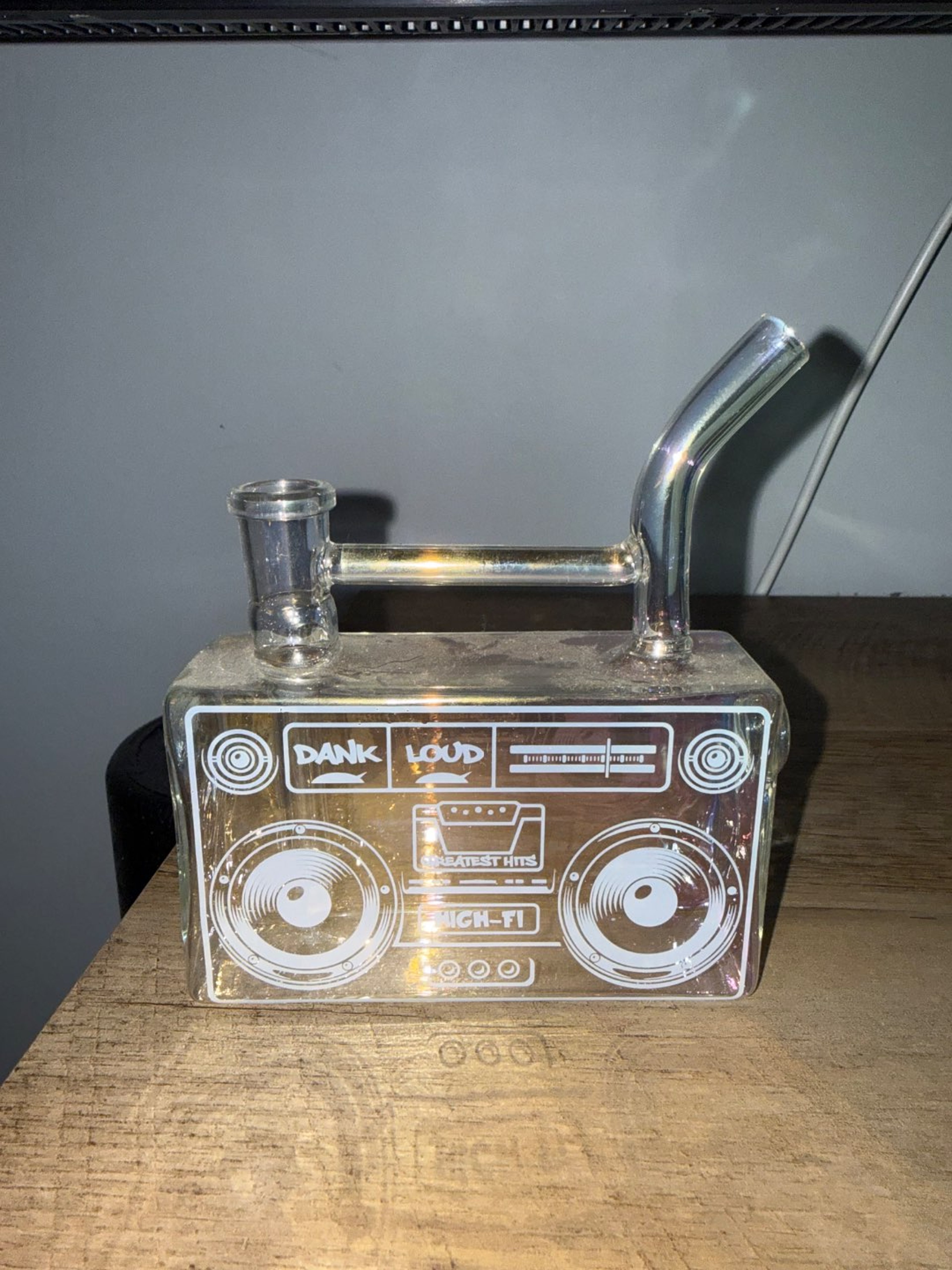 Preview pic of Bong