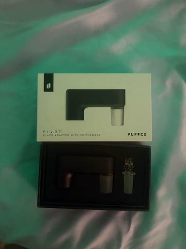 Preview pic of Pivot bong adaptor