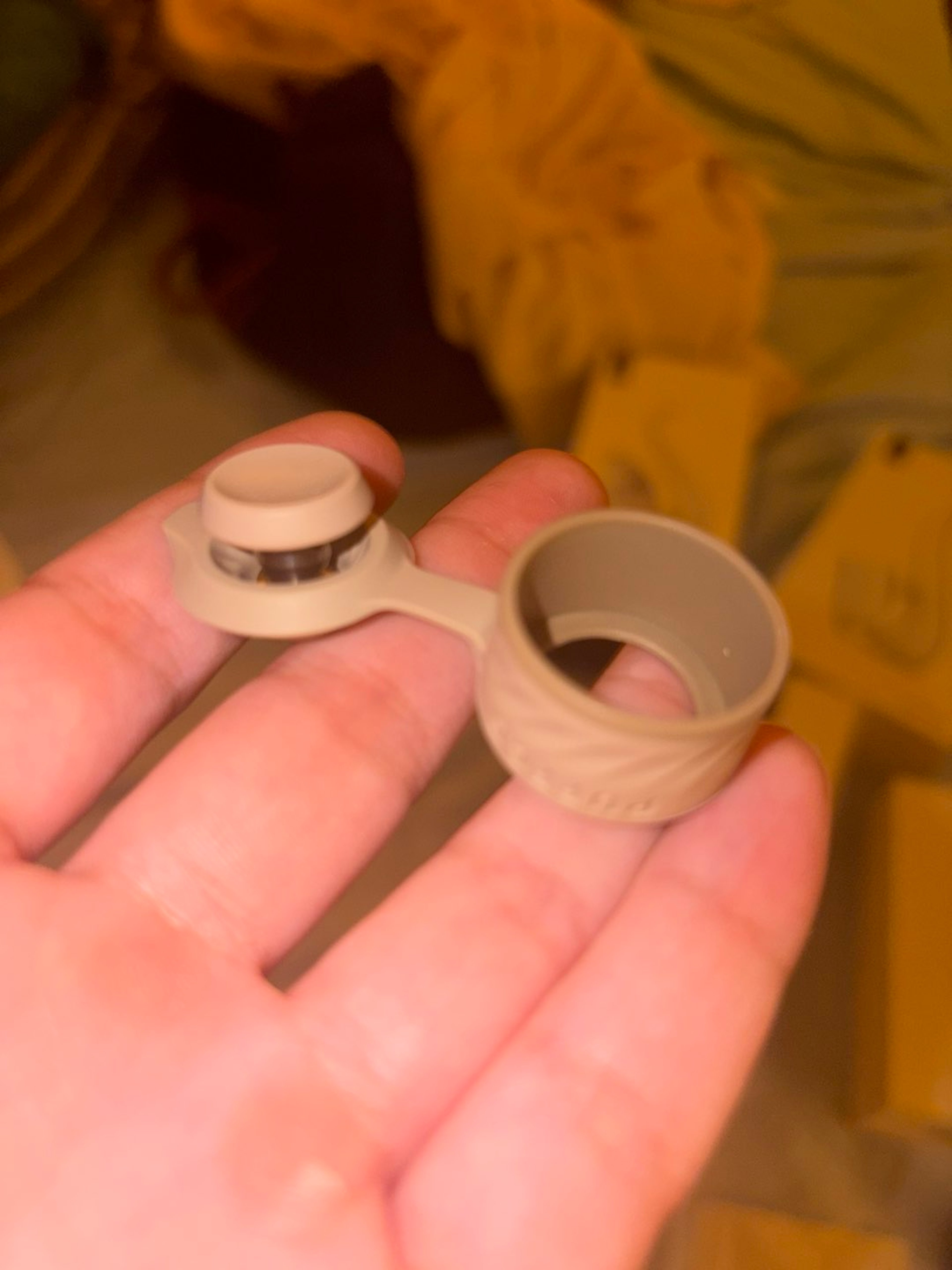 Preview pic of Puffco peak pro (sand) joystick