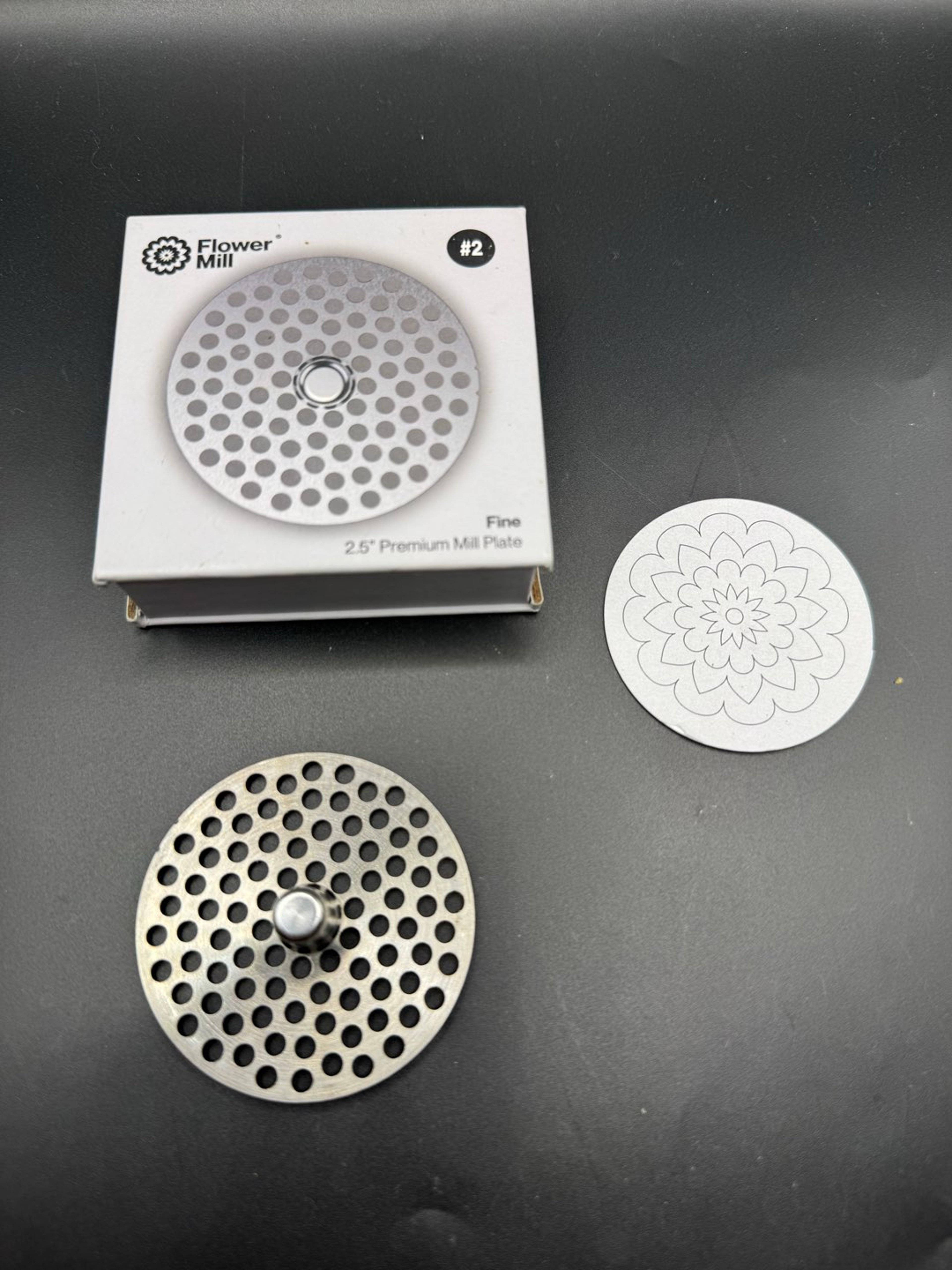 2.5" Premium Mill Plate image 0