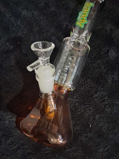 Preview pic of Kandy glass water pipe