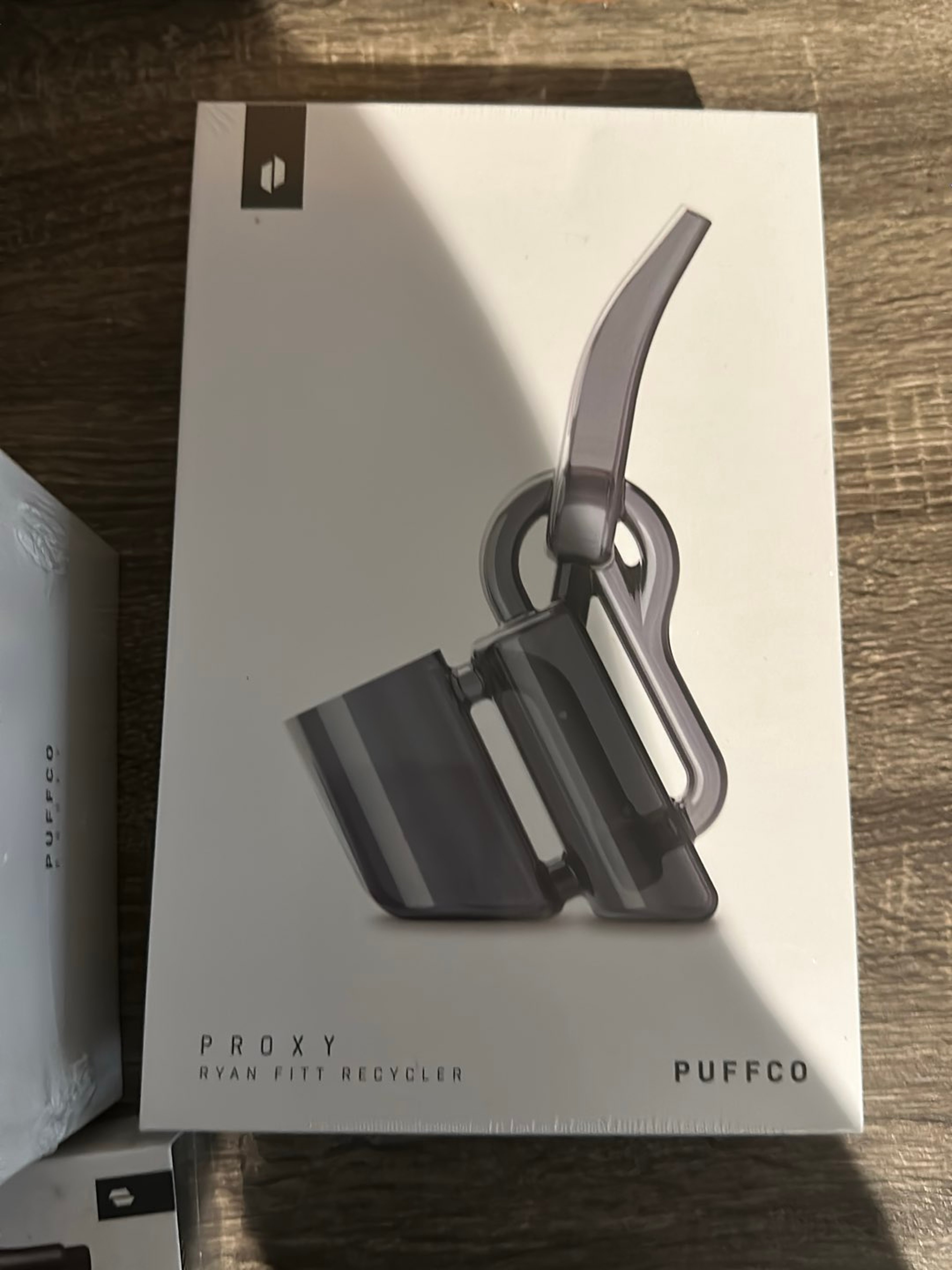 Preview pic of Proxy puff co new