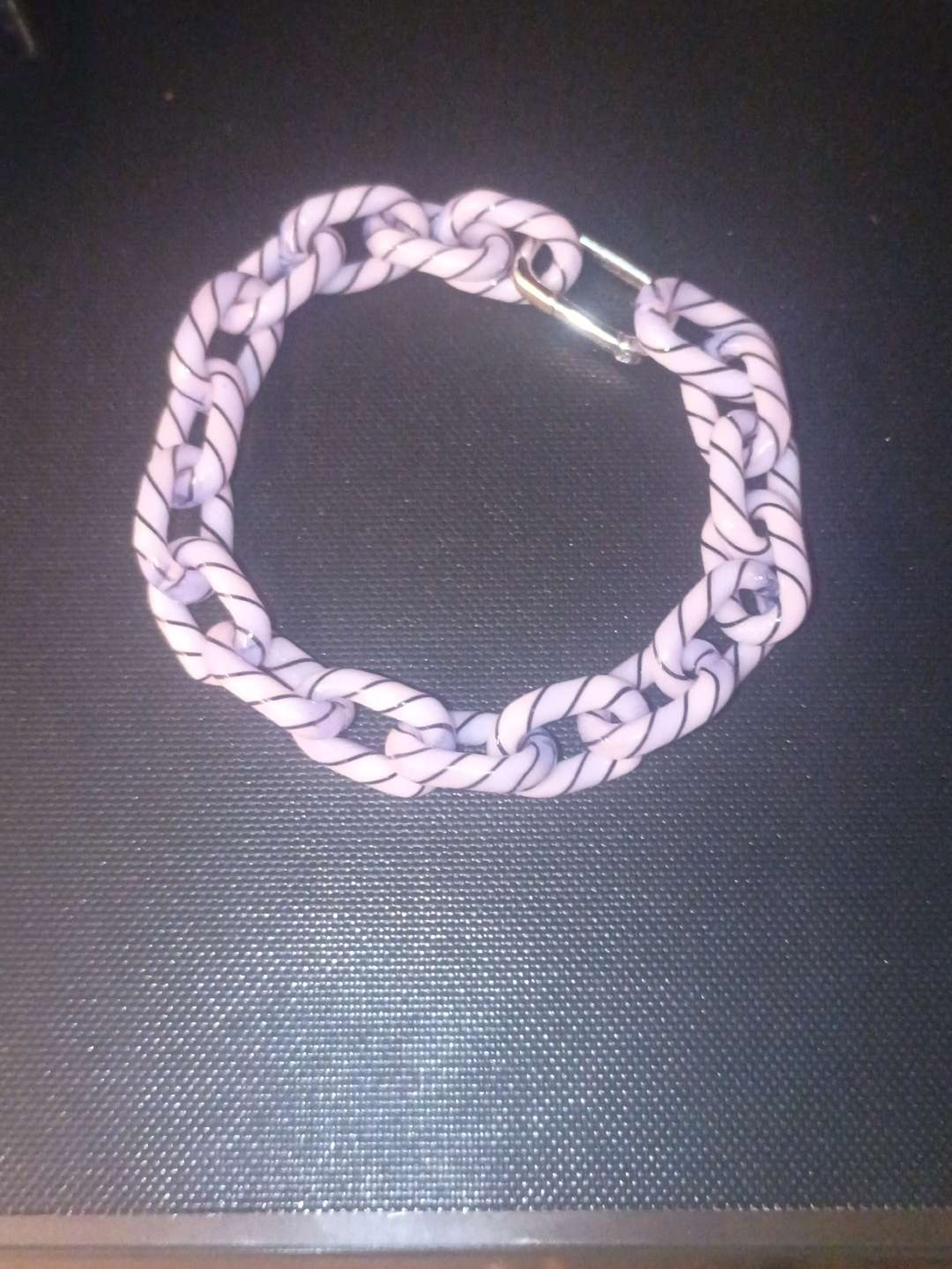 Purple / pink mini link bracelet image 0