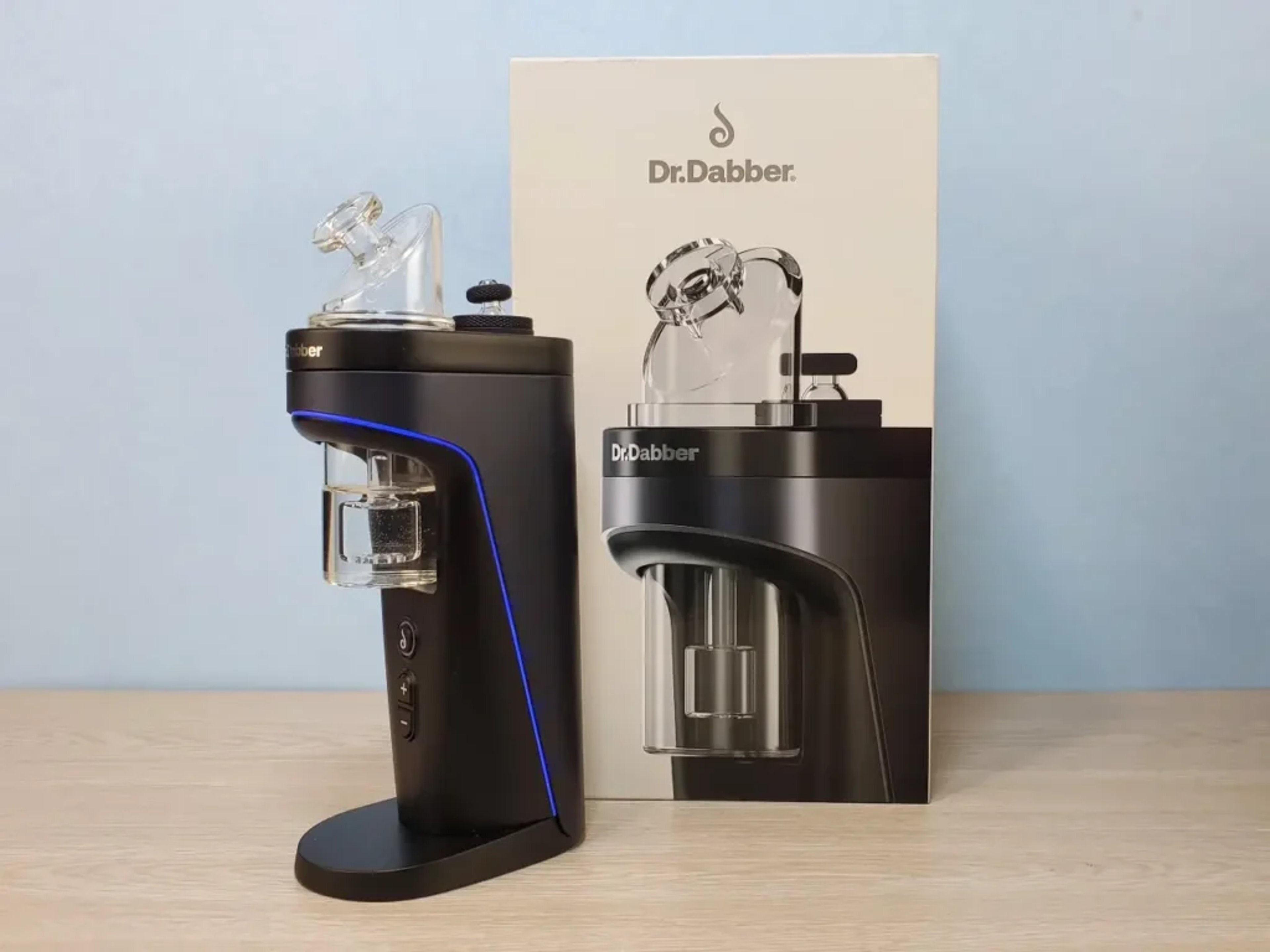 Preview pic of Dr Dabber Switch 2 with Sapphire Insert, Normal Insert, Tour Bag and Dr Dabber Drop