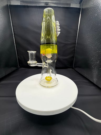 Preview pic of Guru glass lamp